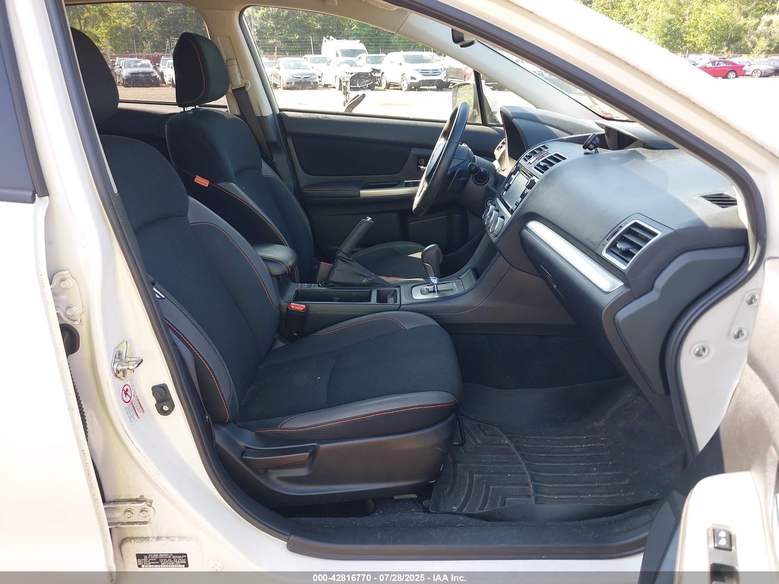 SUBARU CROSSTREK image 5
