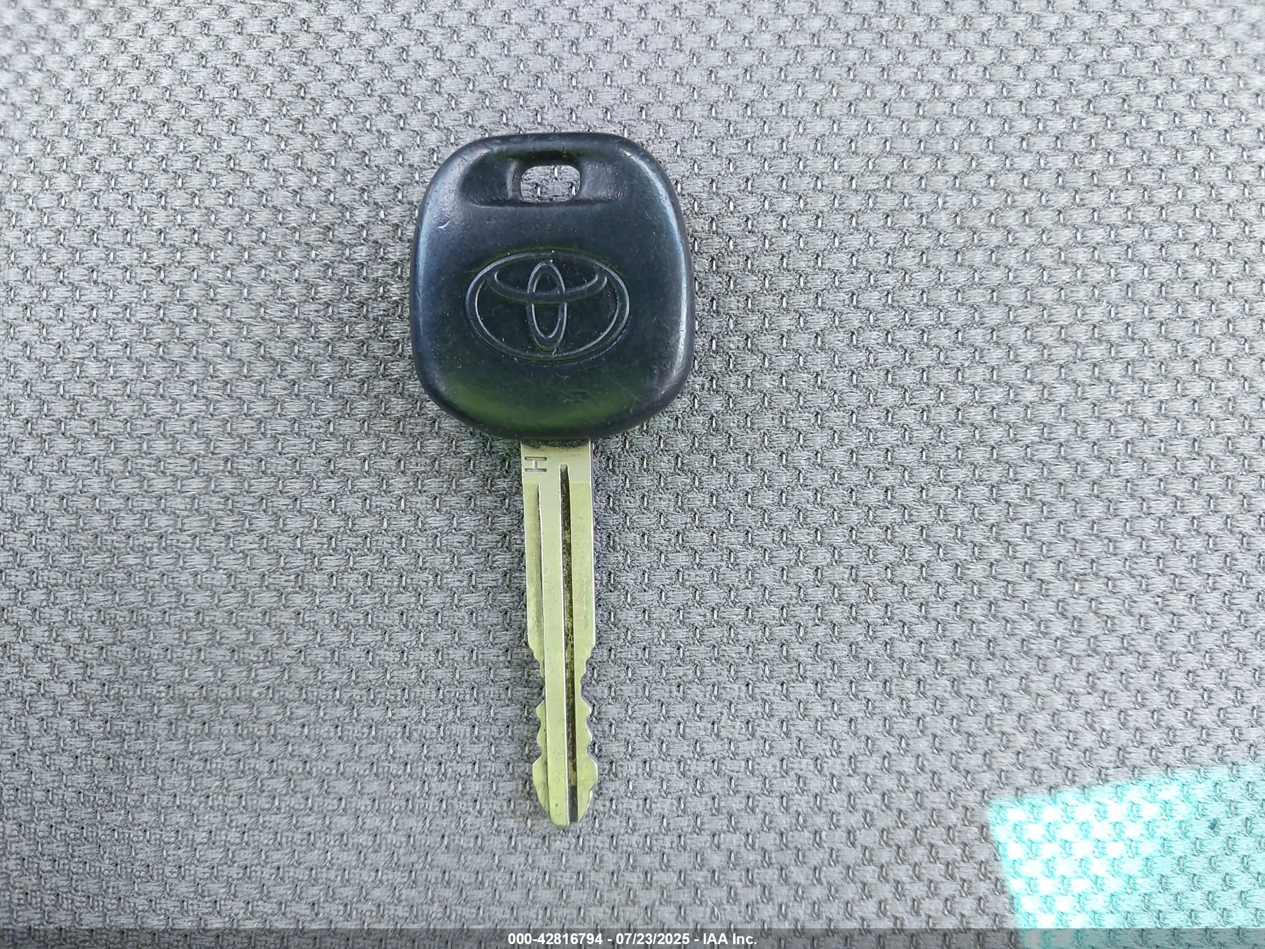TOYOTA SIENNA image 11