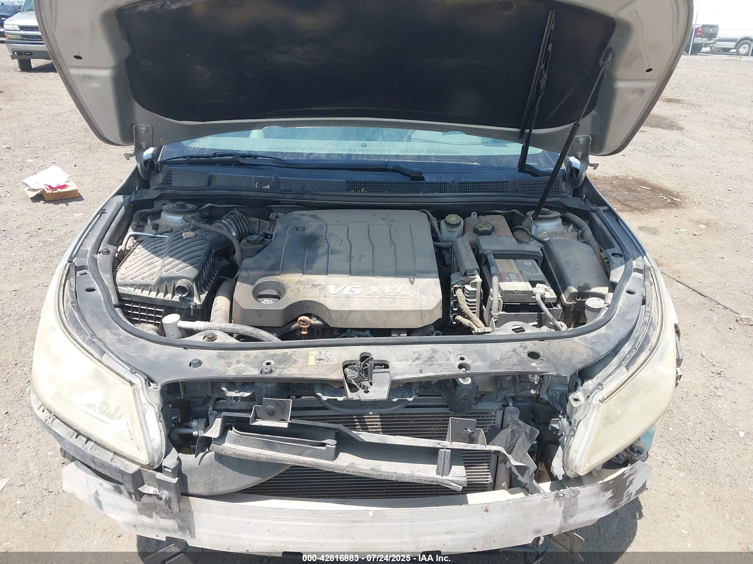 BUICK LACROSSE image 10