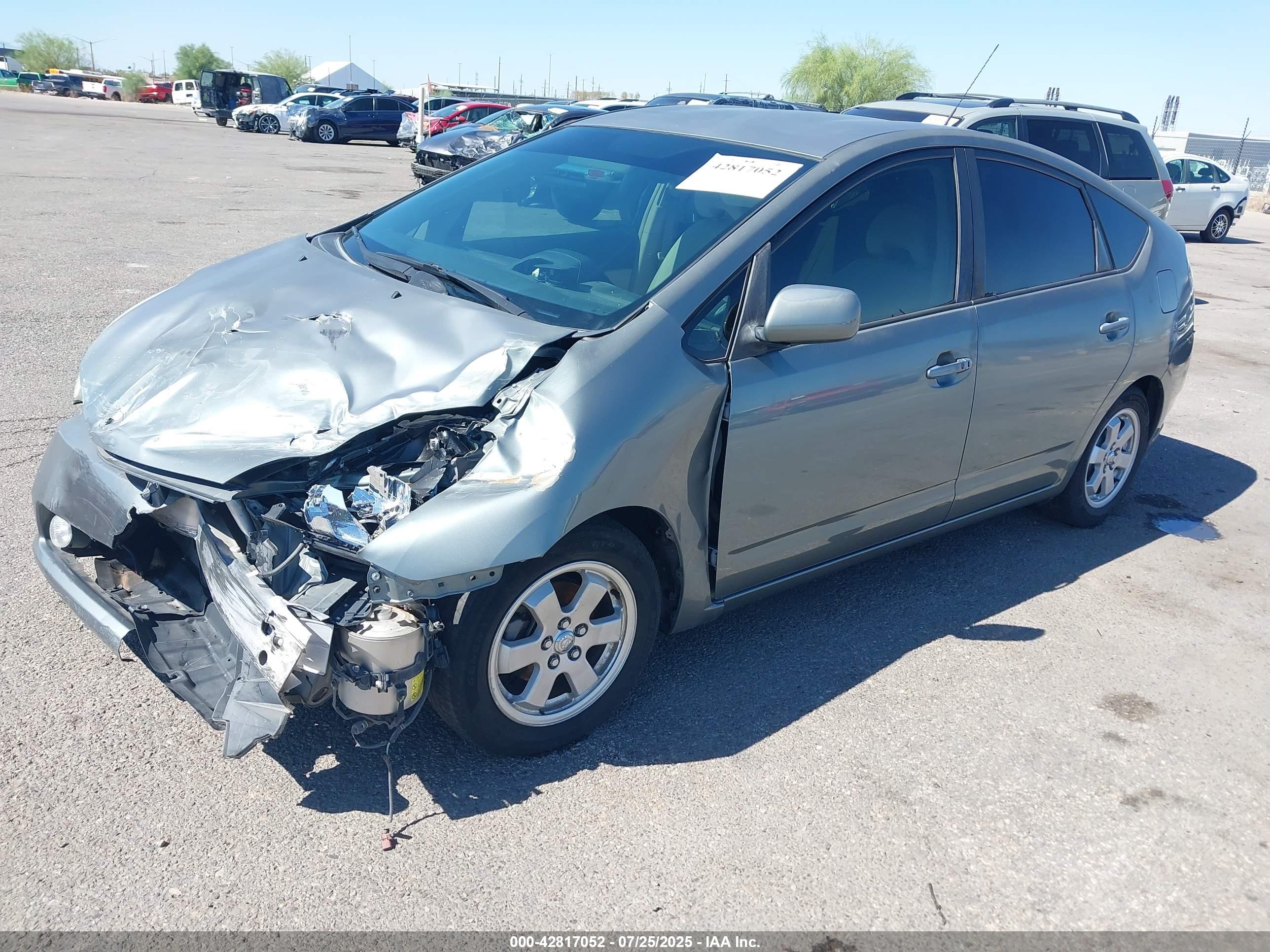 TOYOTA PRIUS image 2
