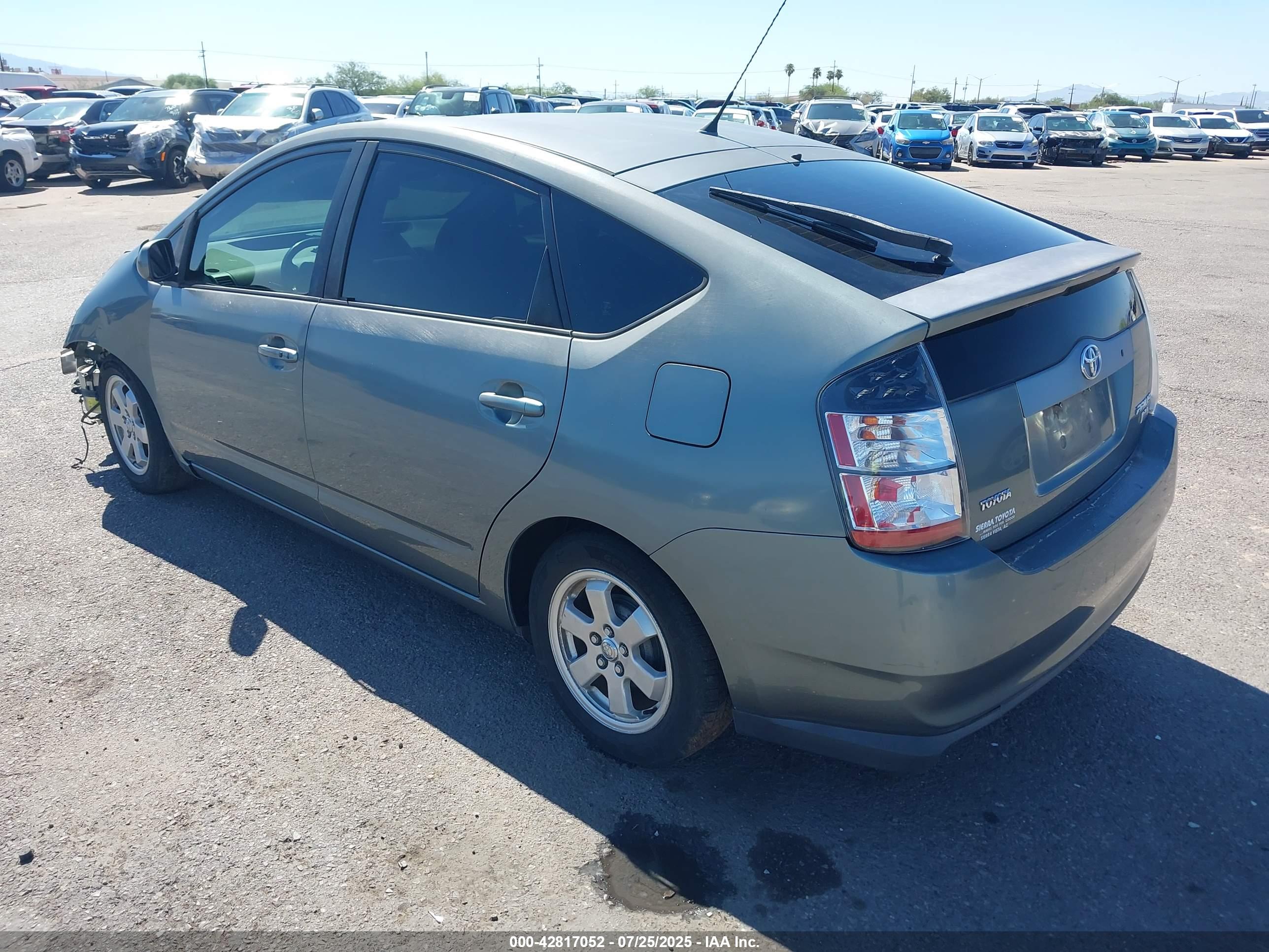 TOYOTA PRIUS image 3