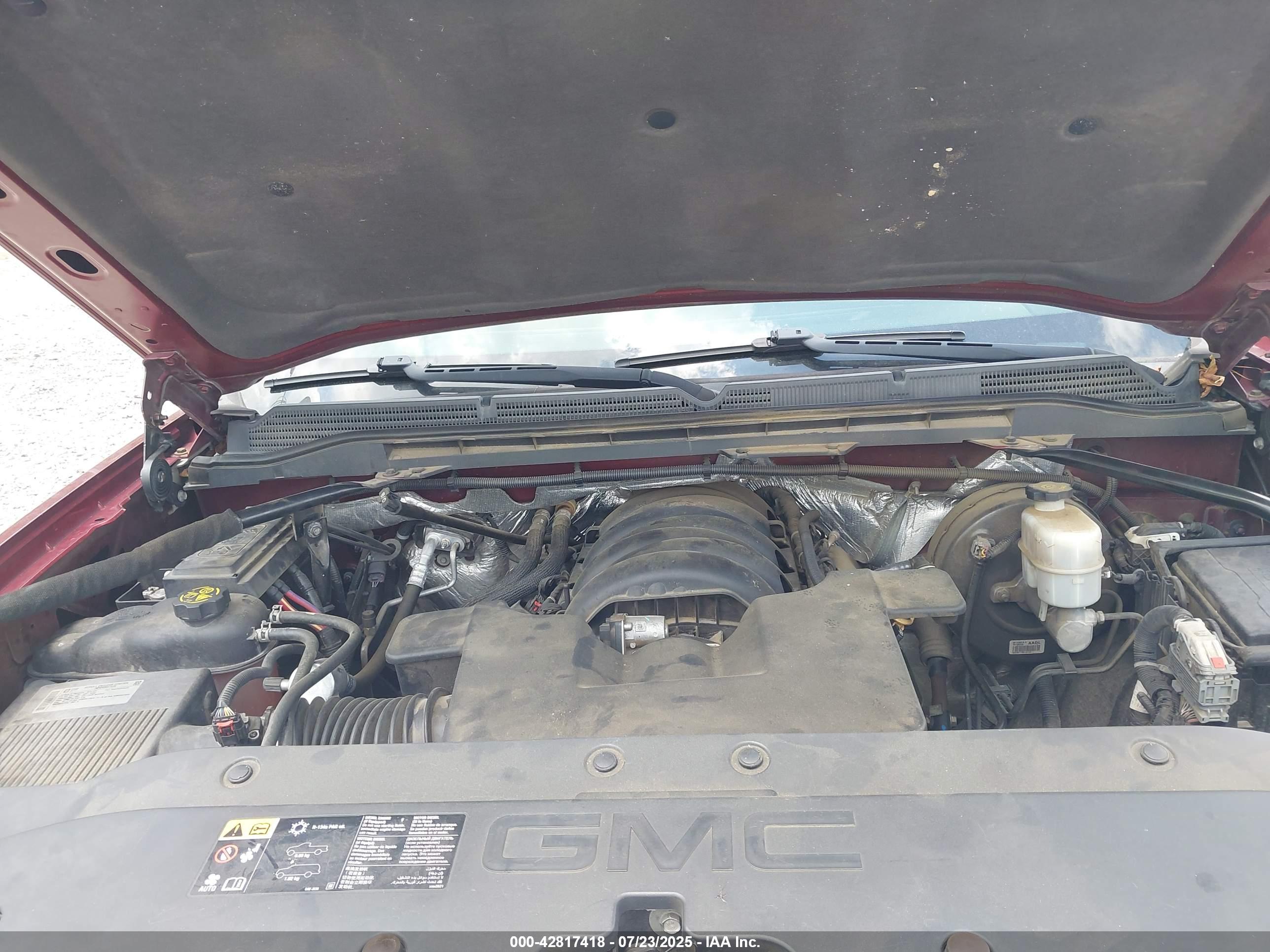 GMC SIERRA image 10