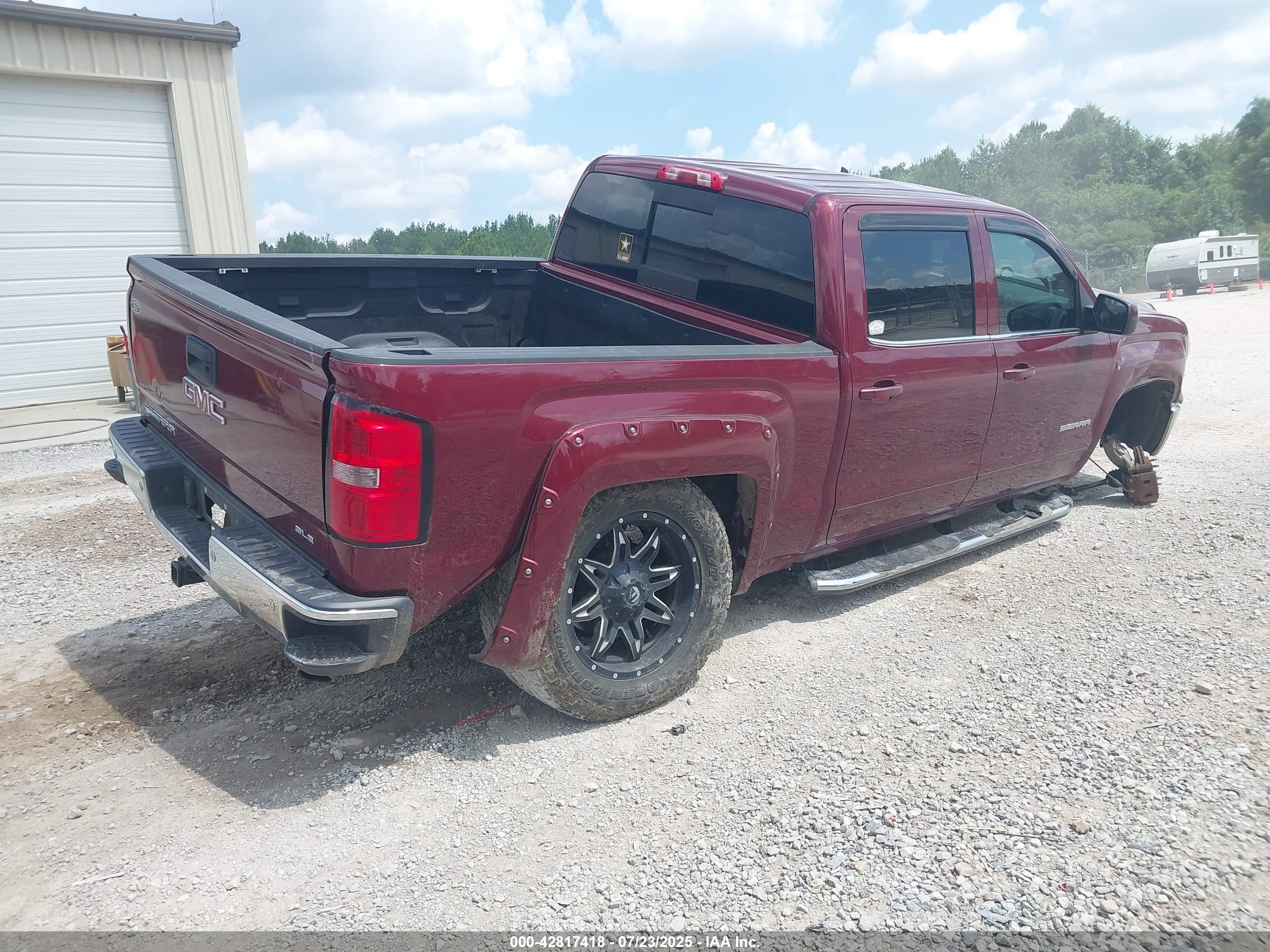GMC SIERRA image 4