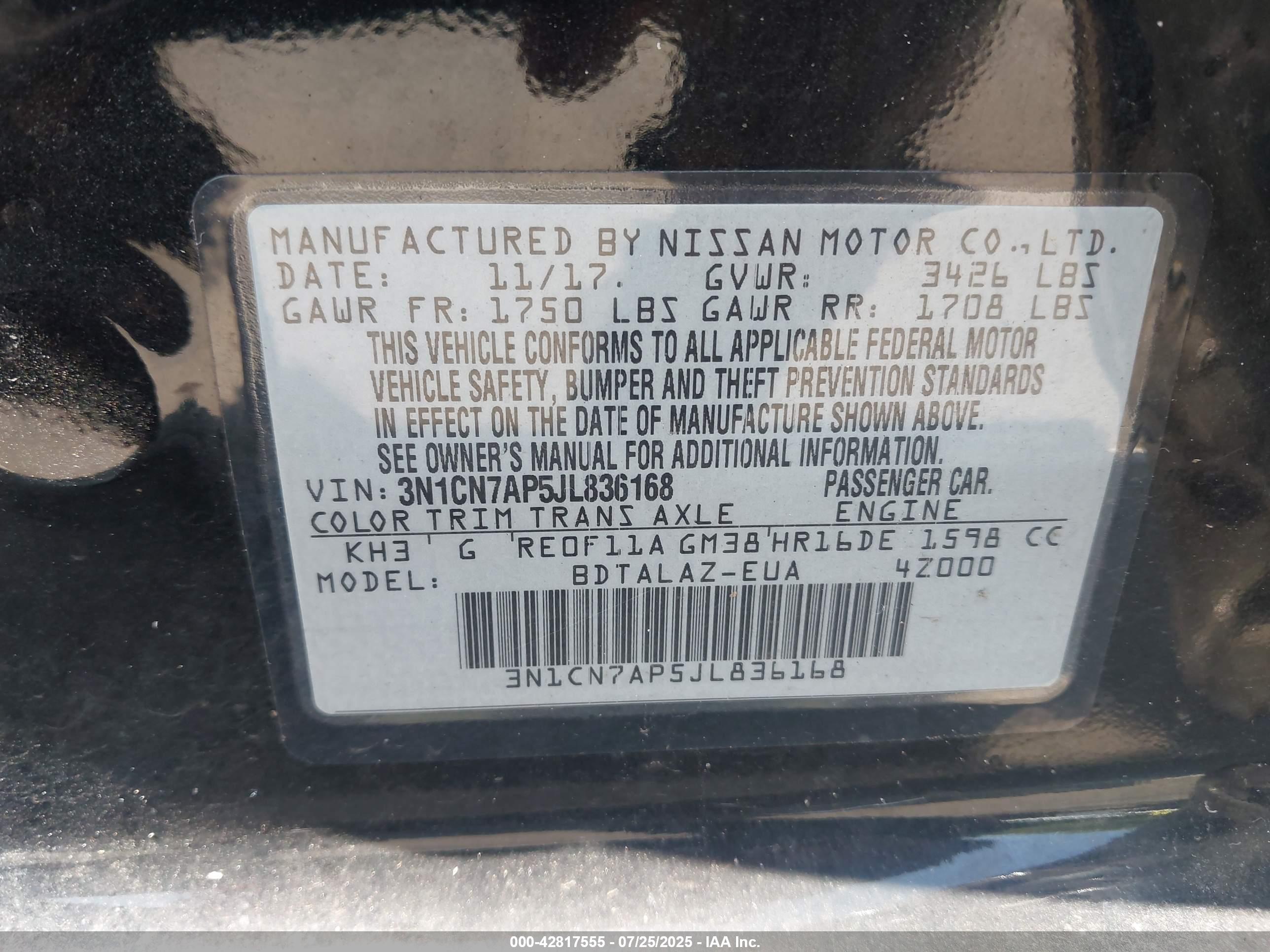 NISSAN VERSA image 9