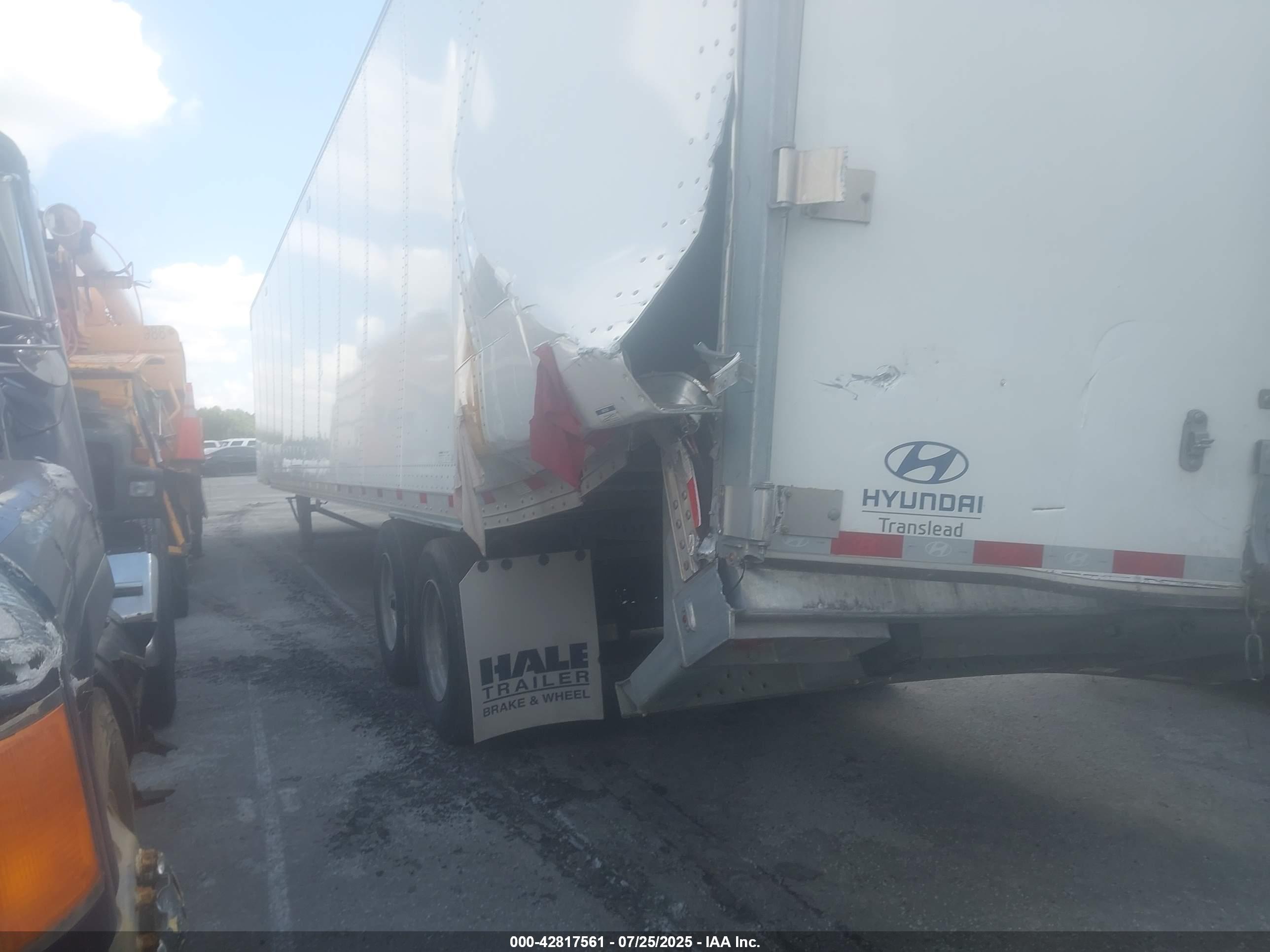 HYUNDAI TRANSLEAD image 6