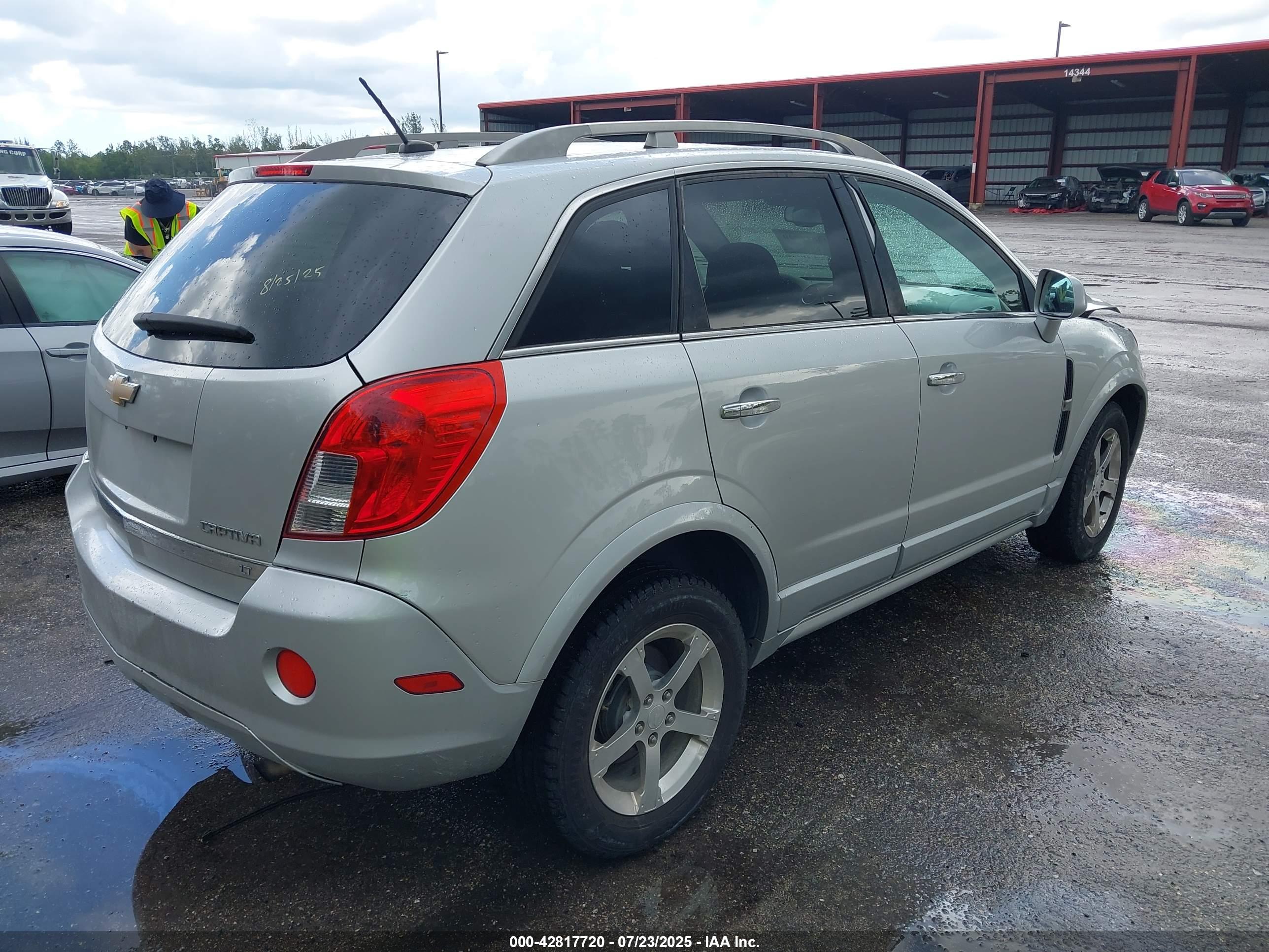 CHEVROLET CAPTIVA image 4