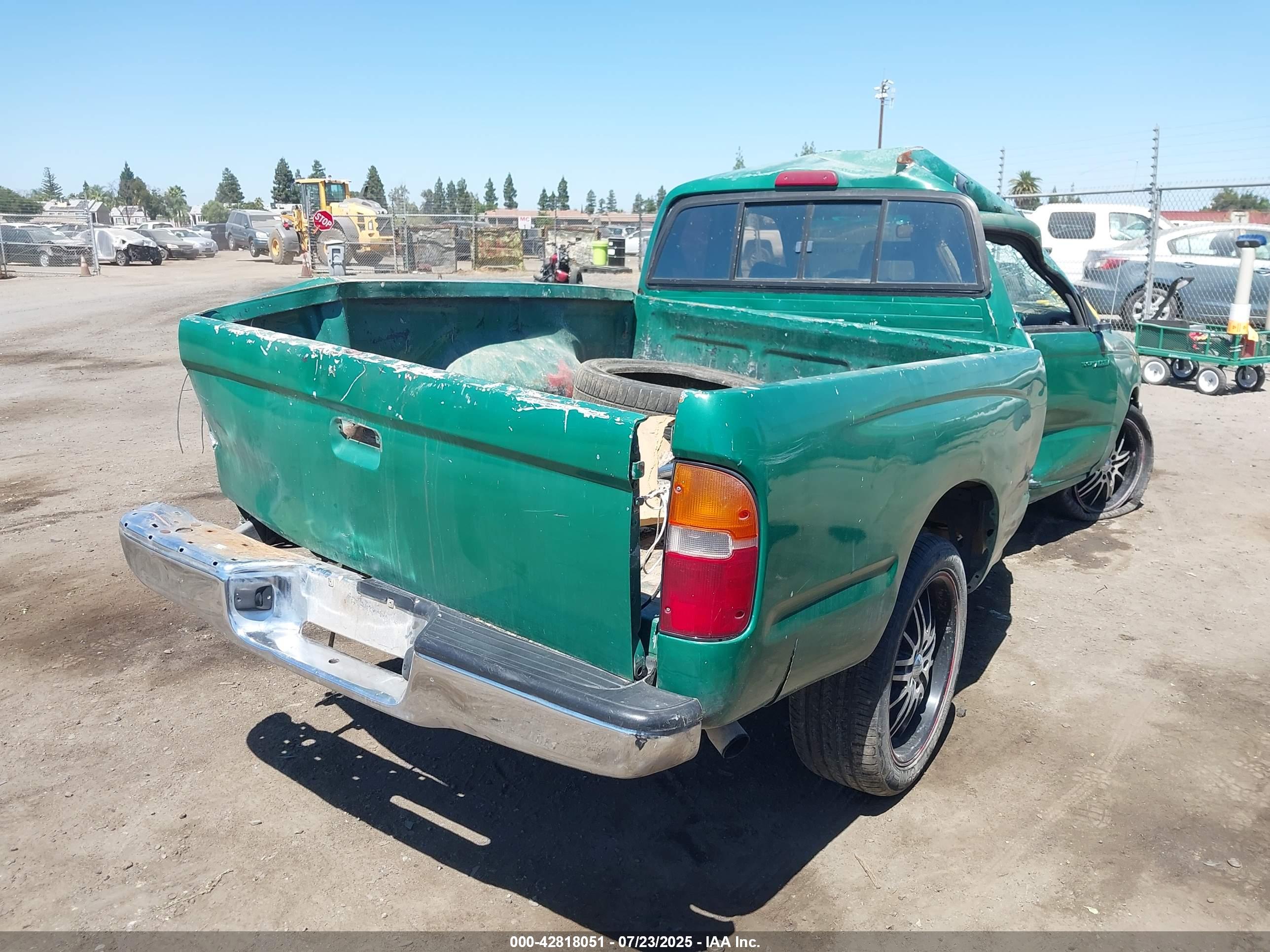 TOYOTA TACOMA image 4
