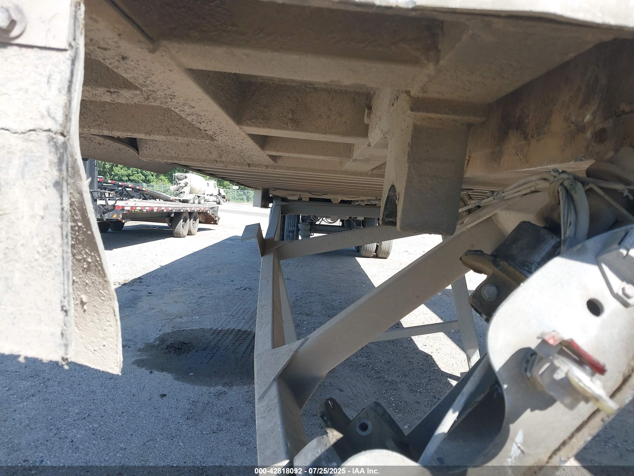 VANTAGE DUMP image 6