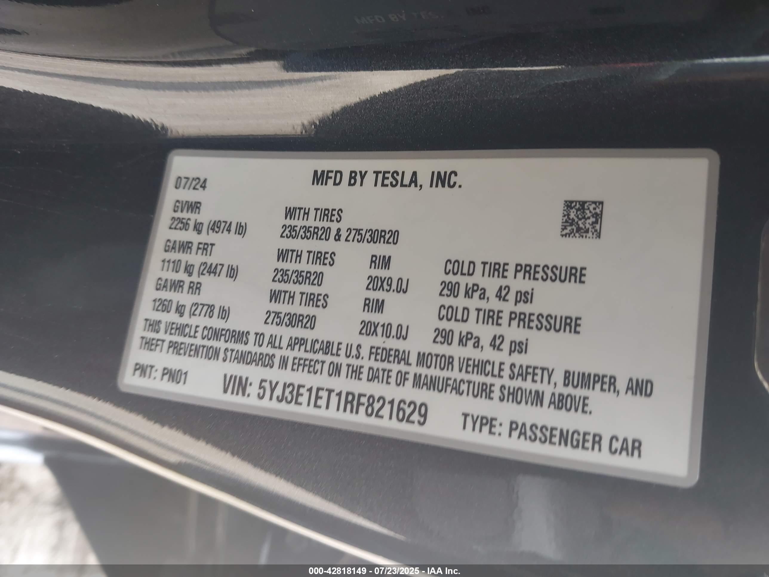 TESLA MODEL image 9