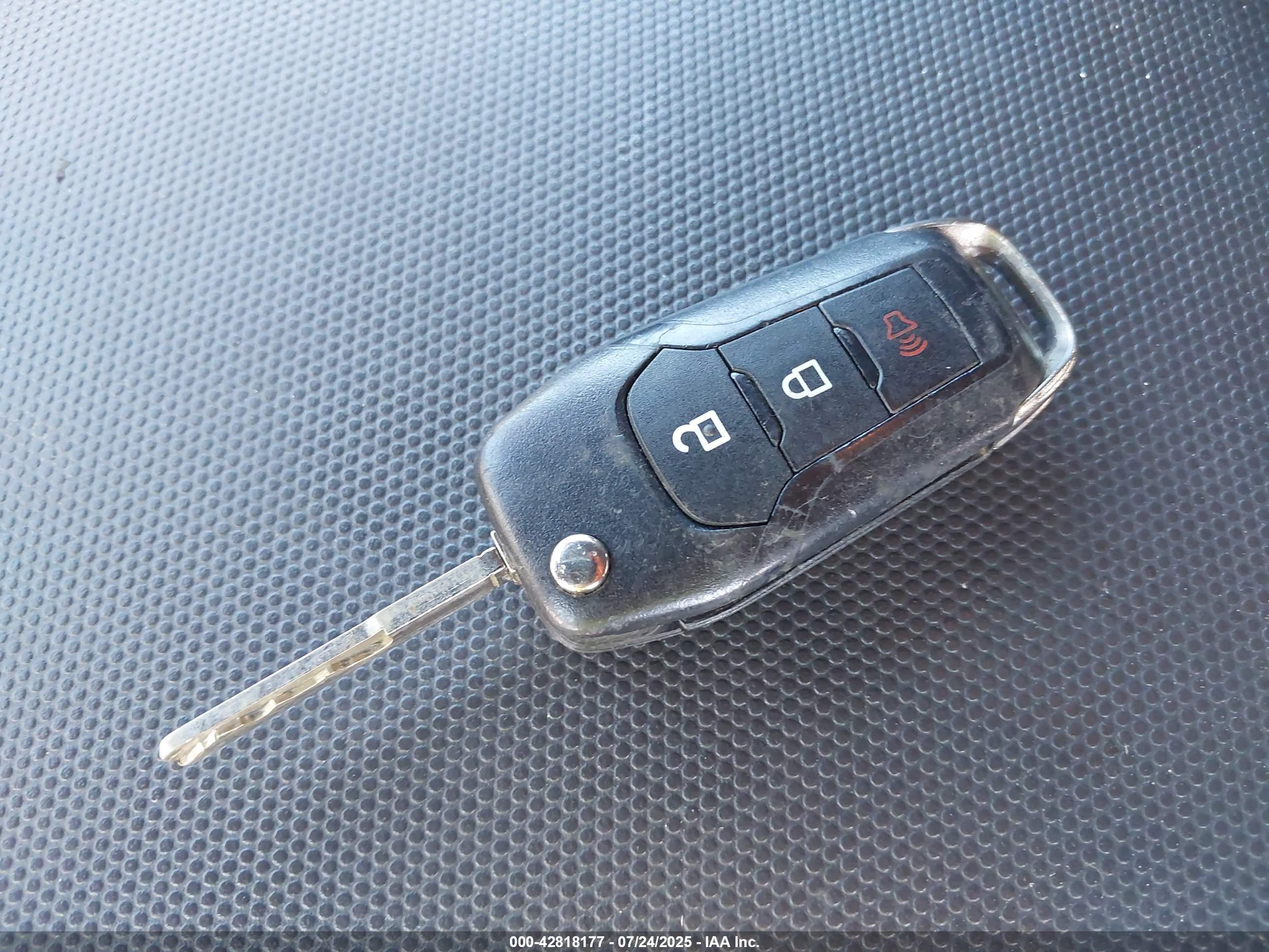 FORD ESCAPE image 11