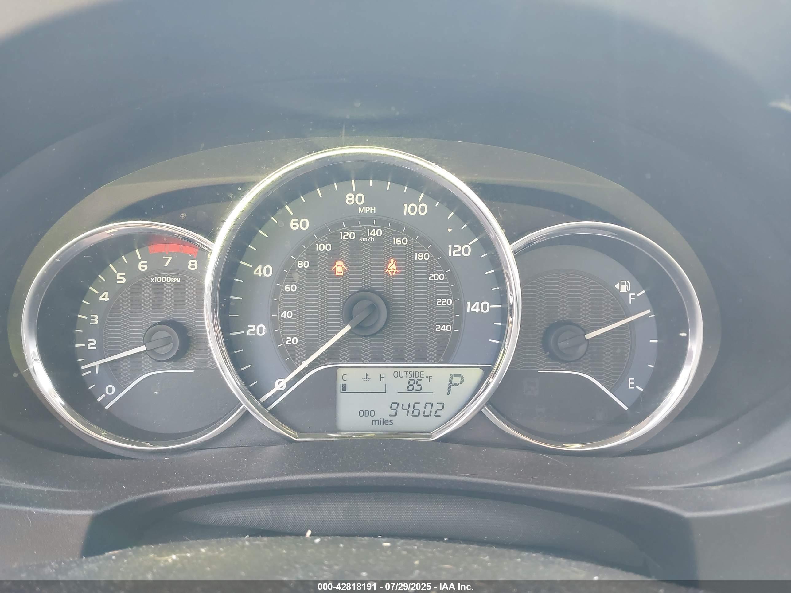 TOYOTA COROLLA image 7
