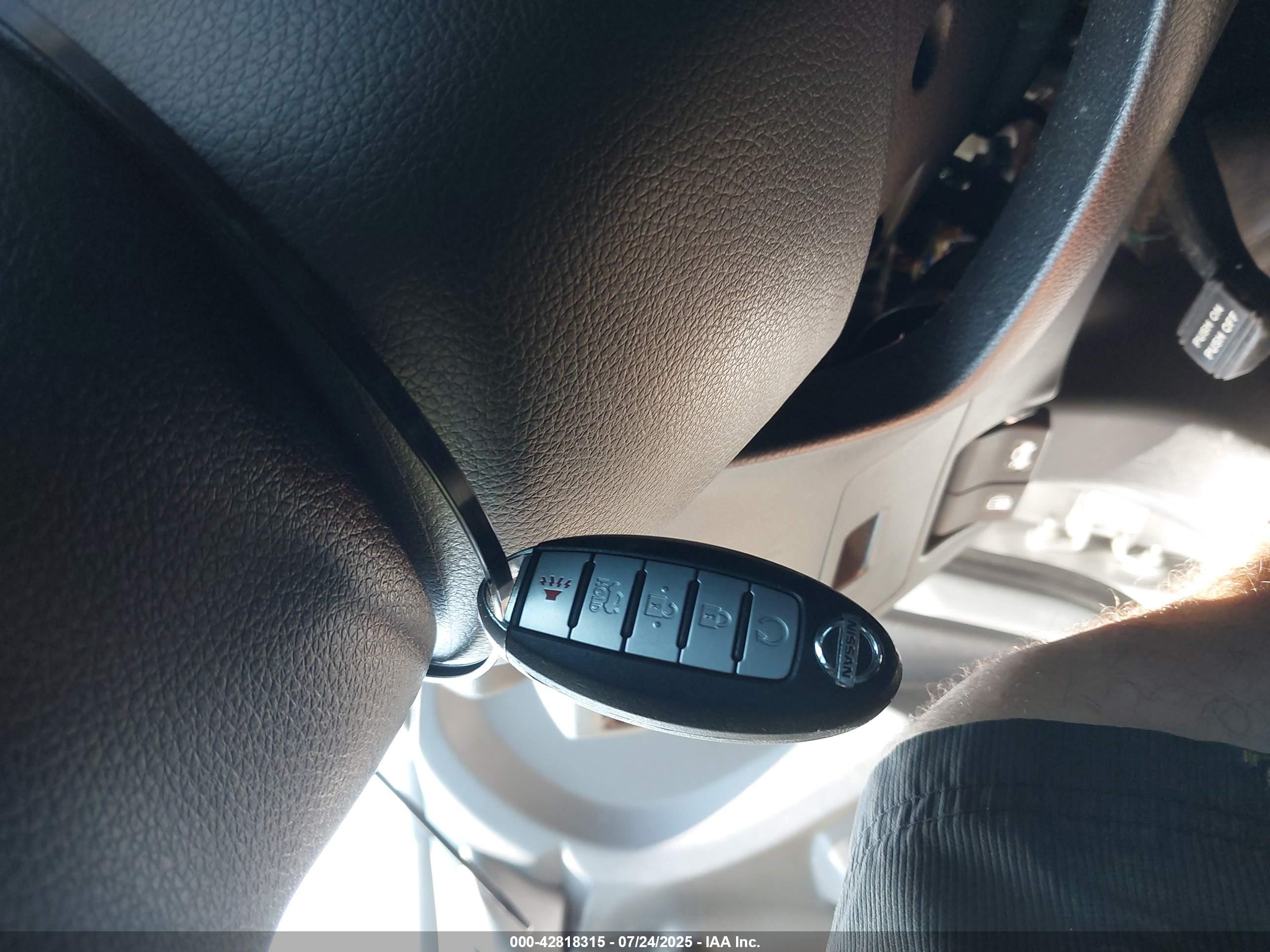 NISSAN ALTIMA image 11