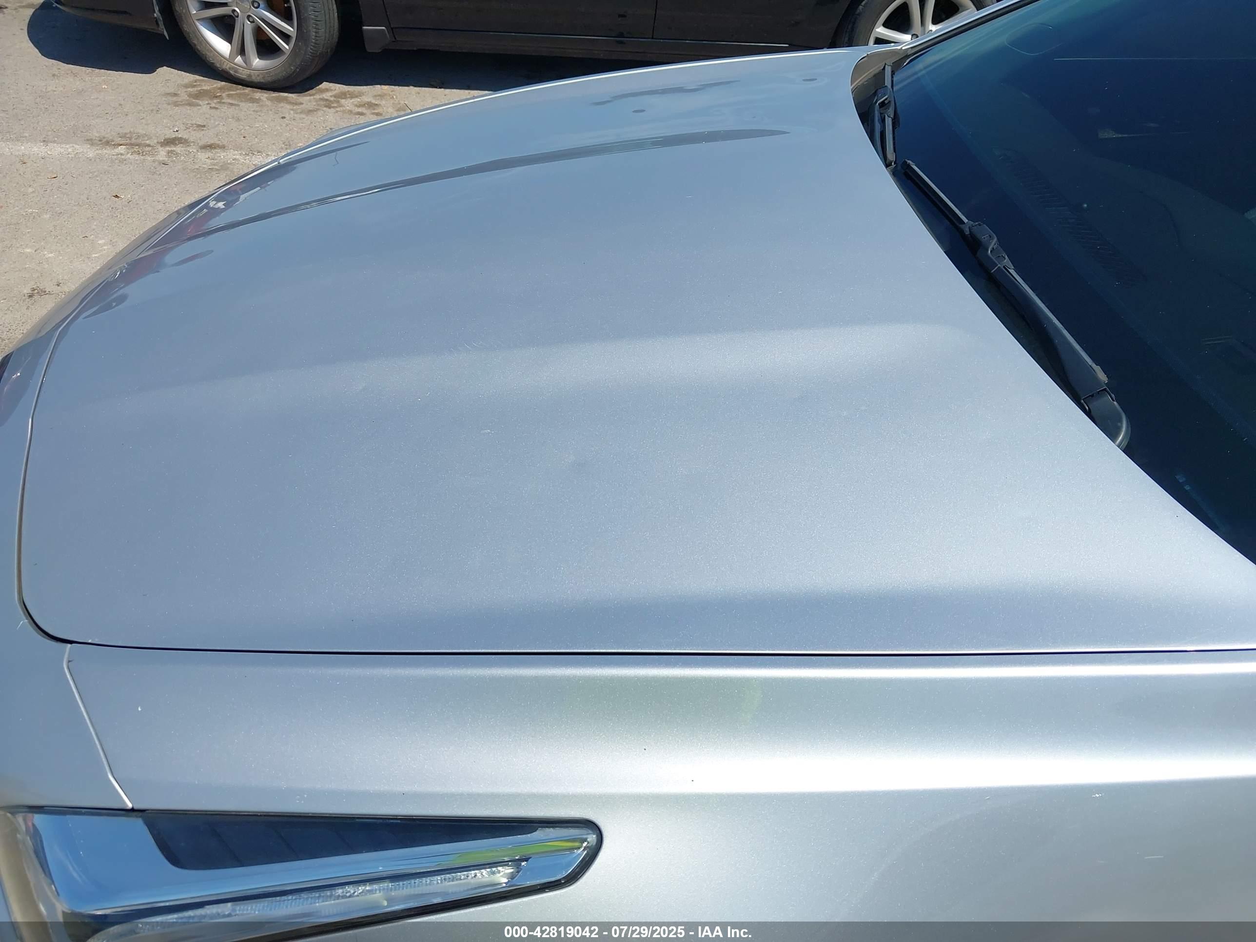 CADILLAC CTS image 6