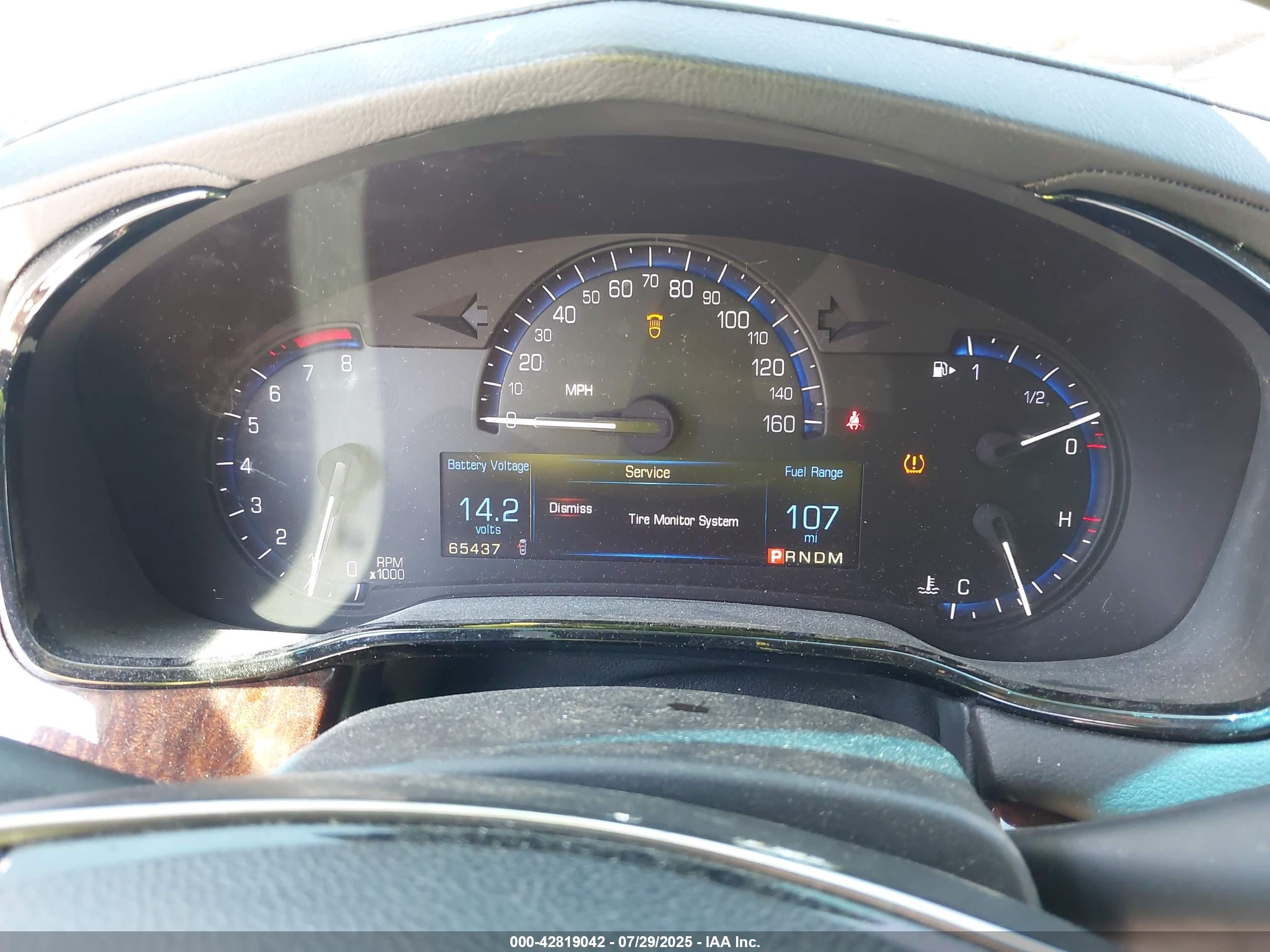 CADILLAC CTS image 7
