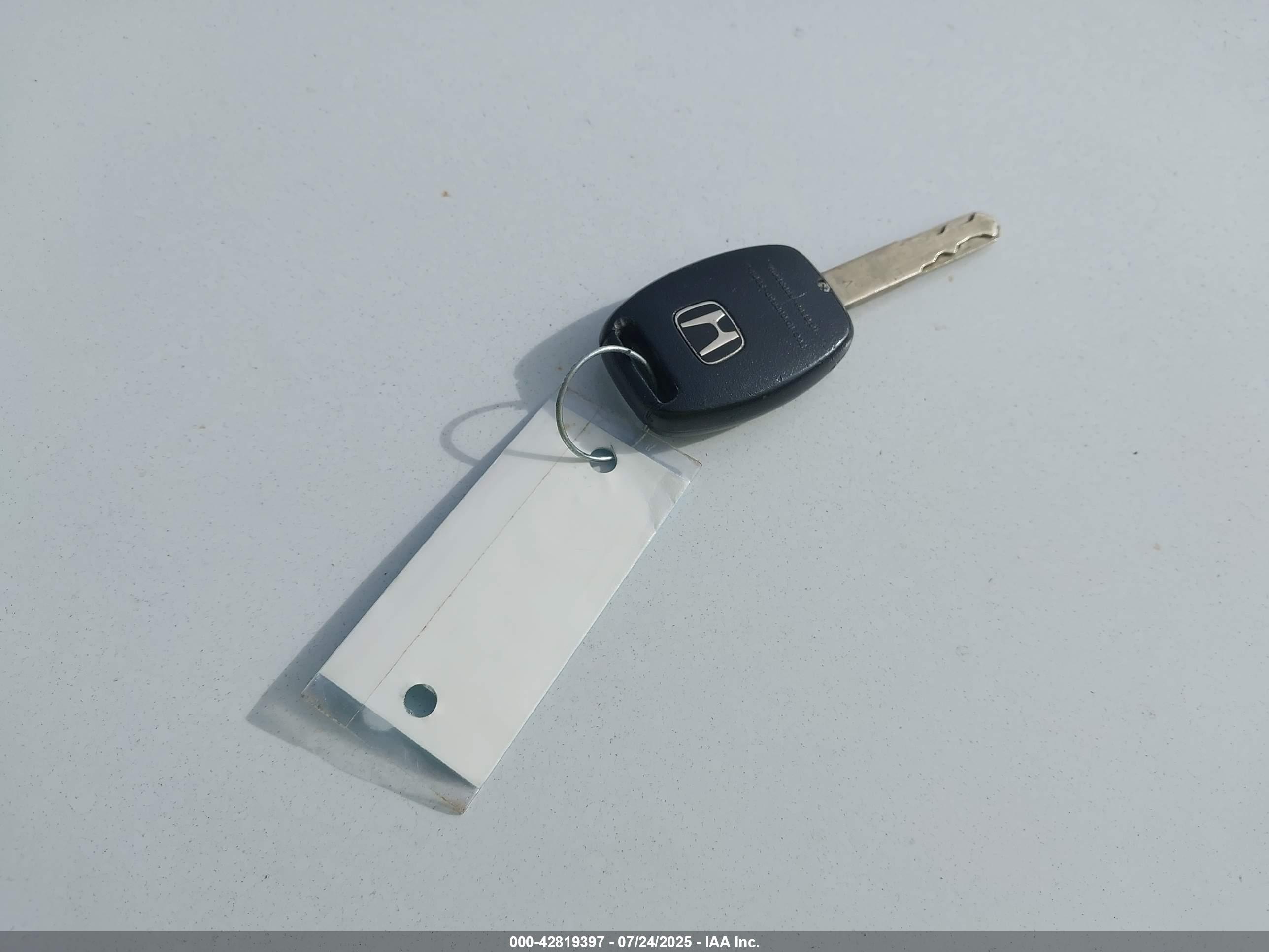 HONDA FIT image 11