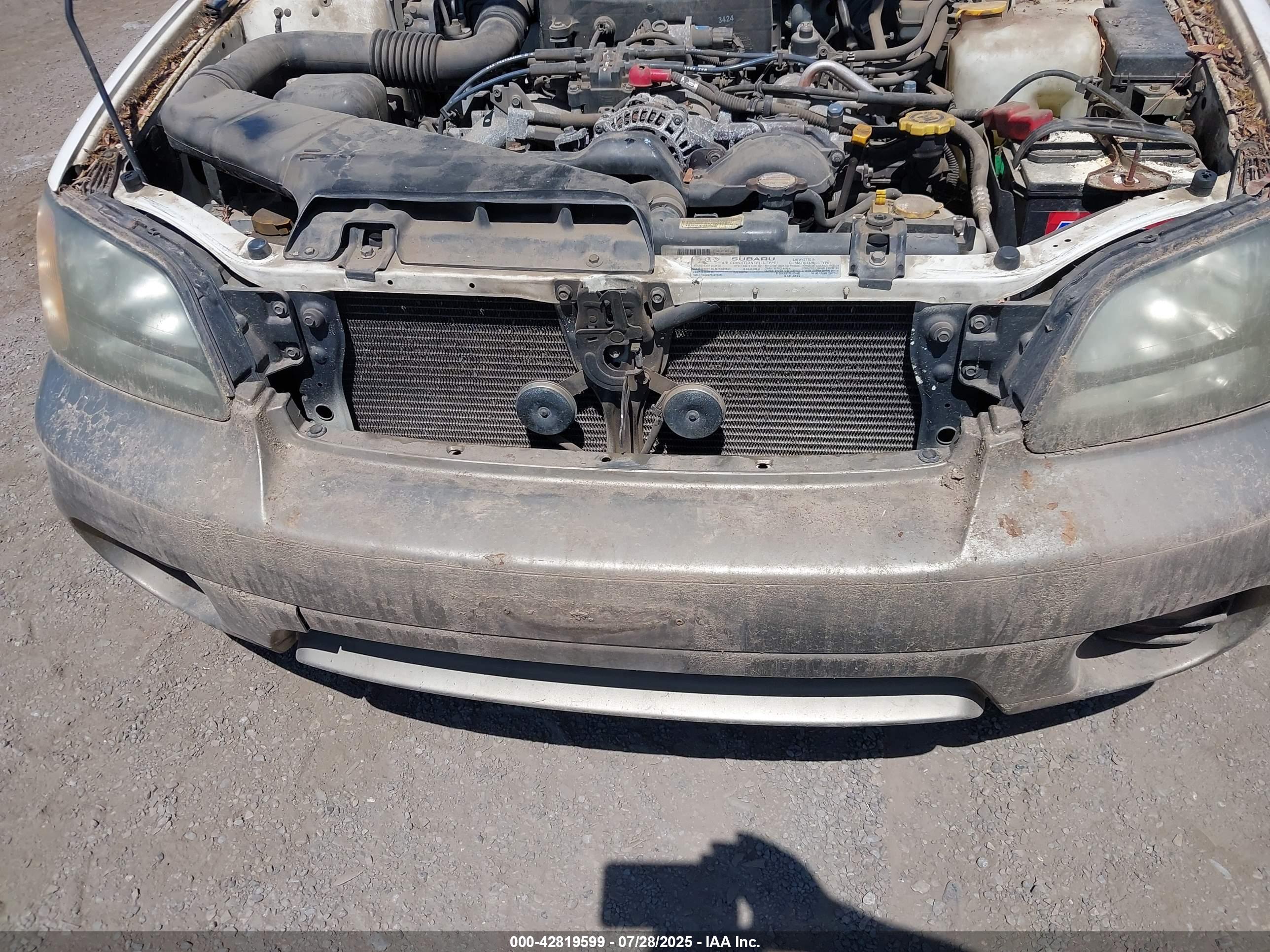 SUBARU OUTBACK image 6