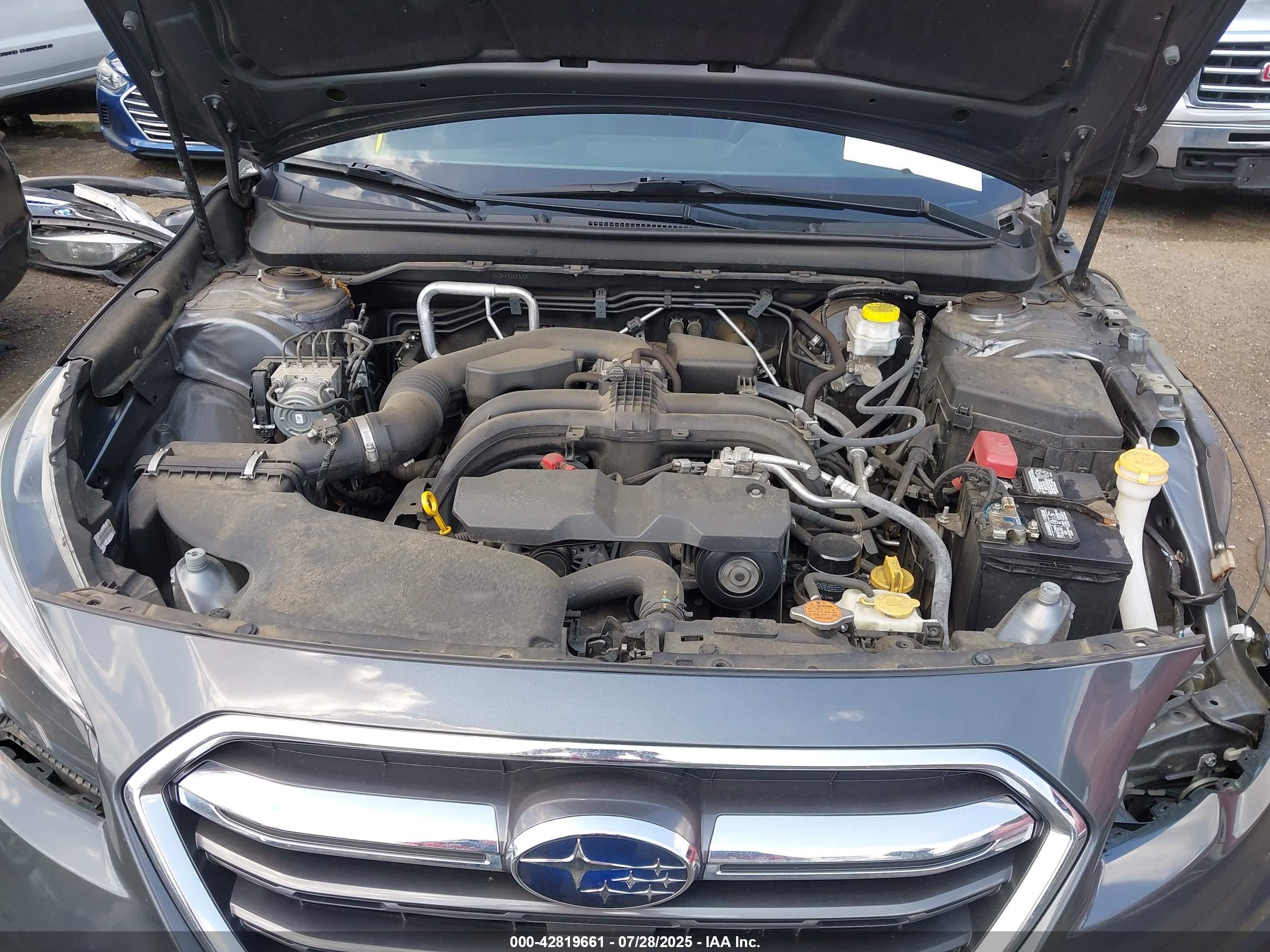 SUBARU OUTBACK image 10