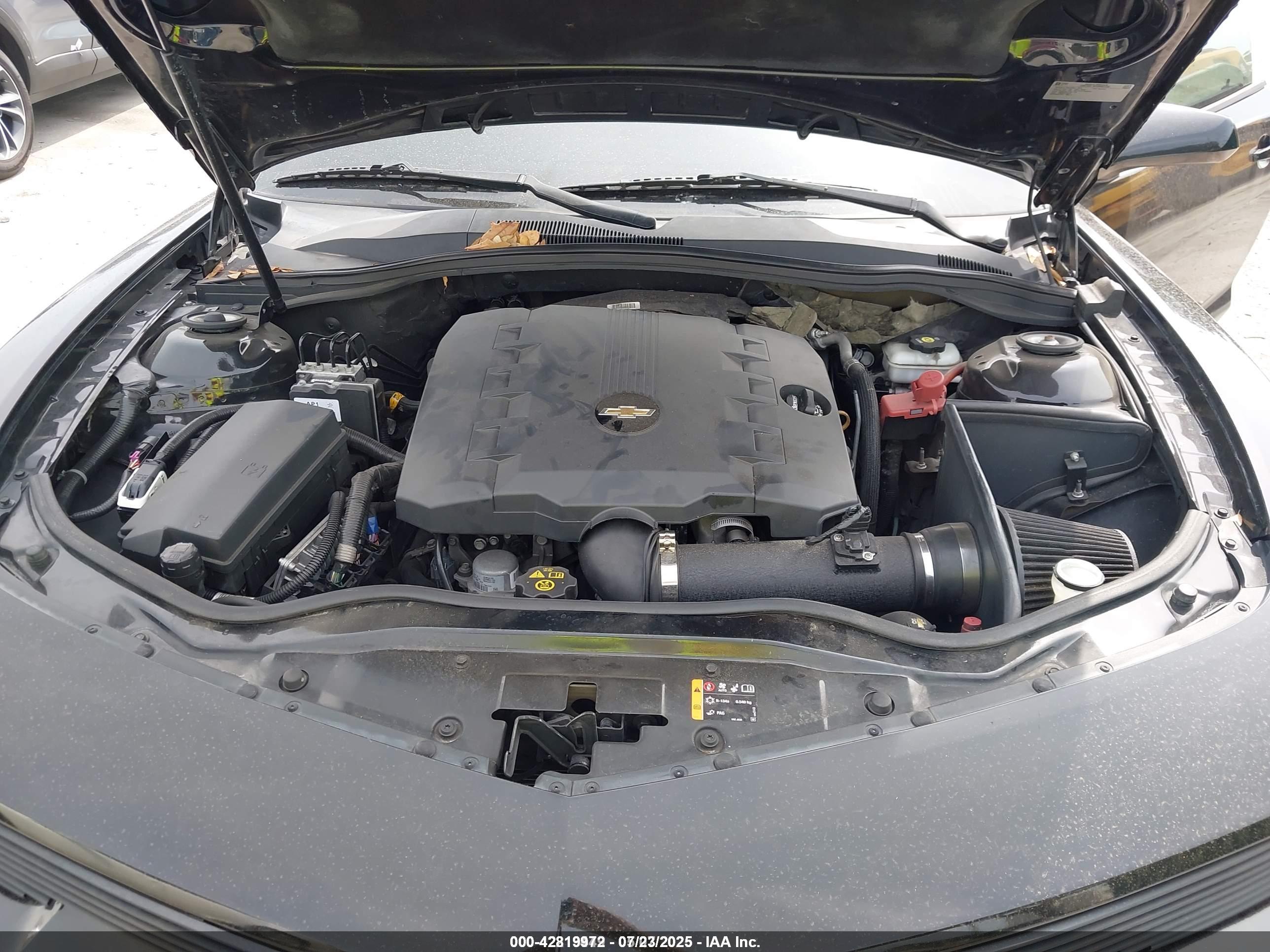 CHEVROLET CAMARO image 10