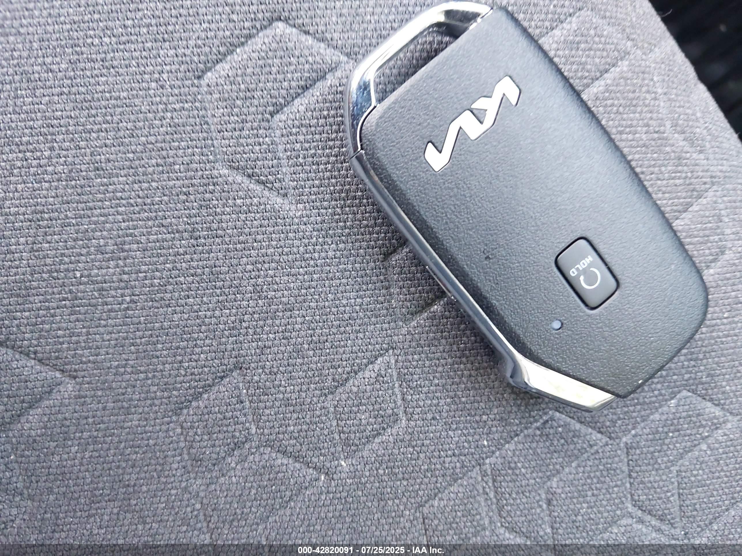 KIA SELTOS image 11