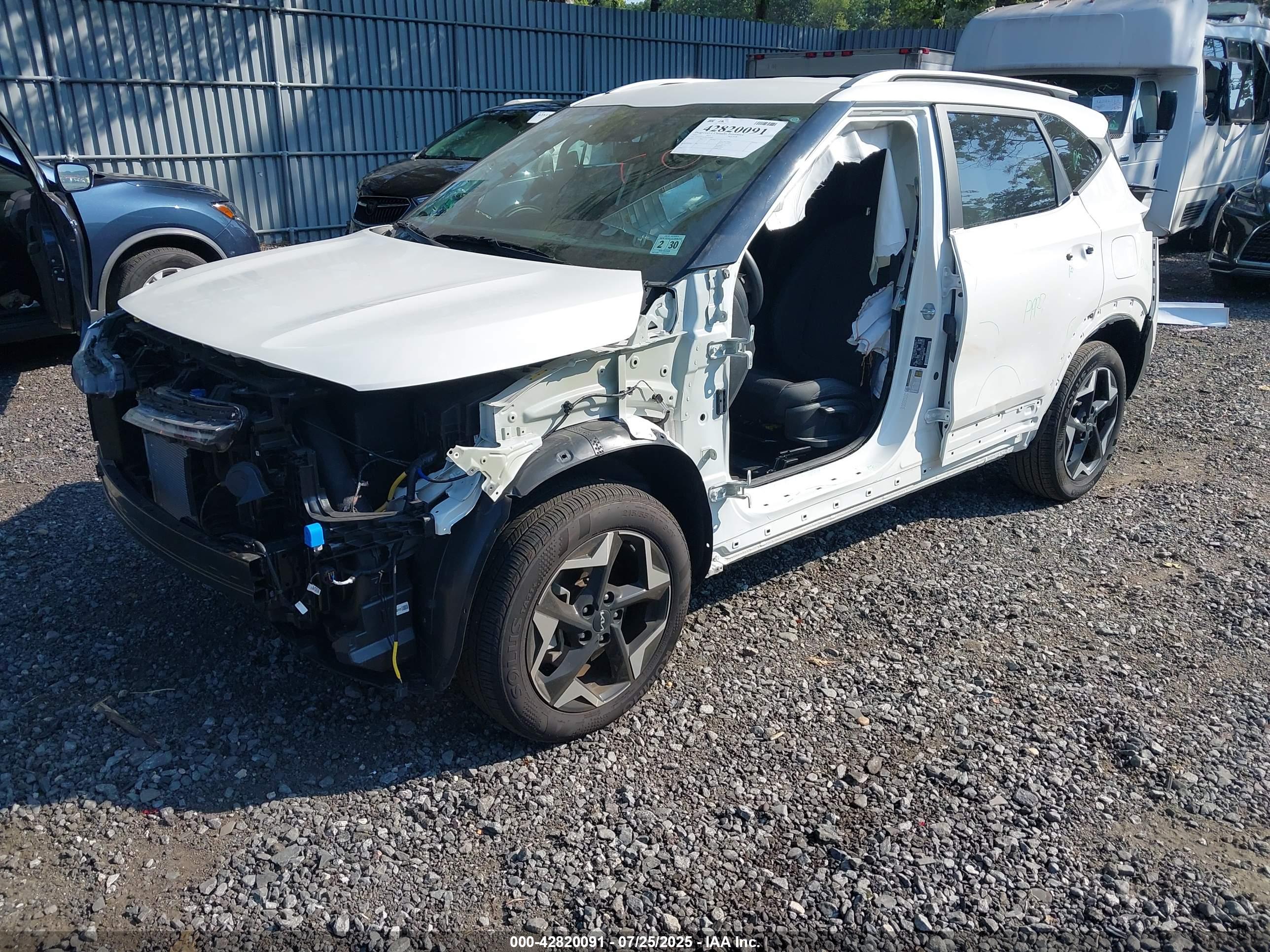 KIA SELTOS image 6