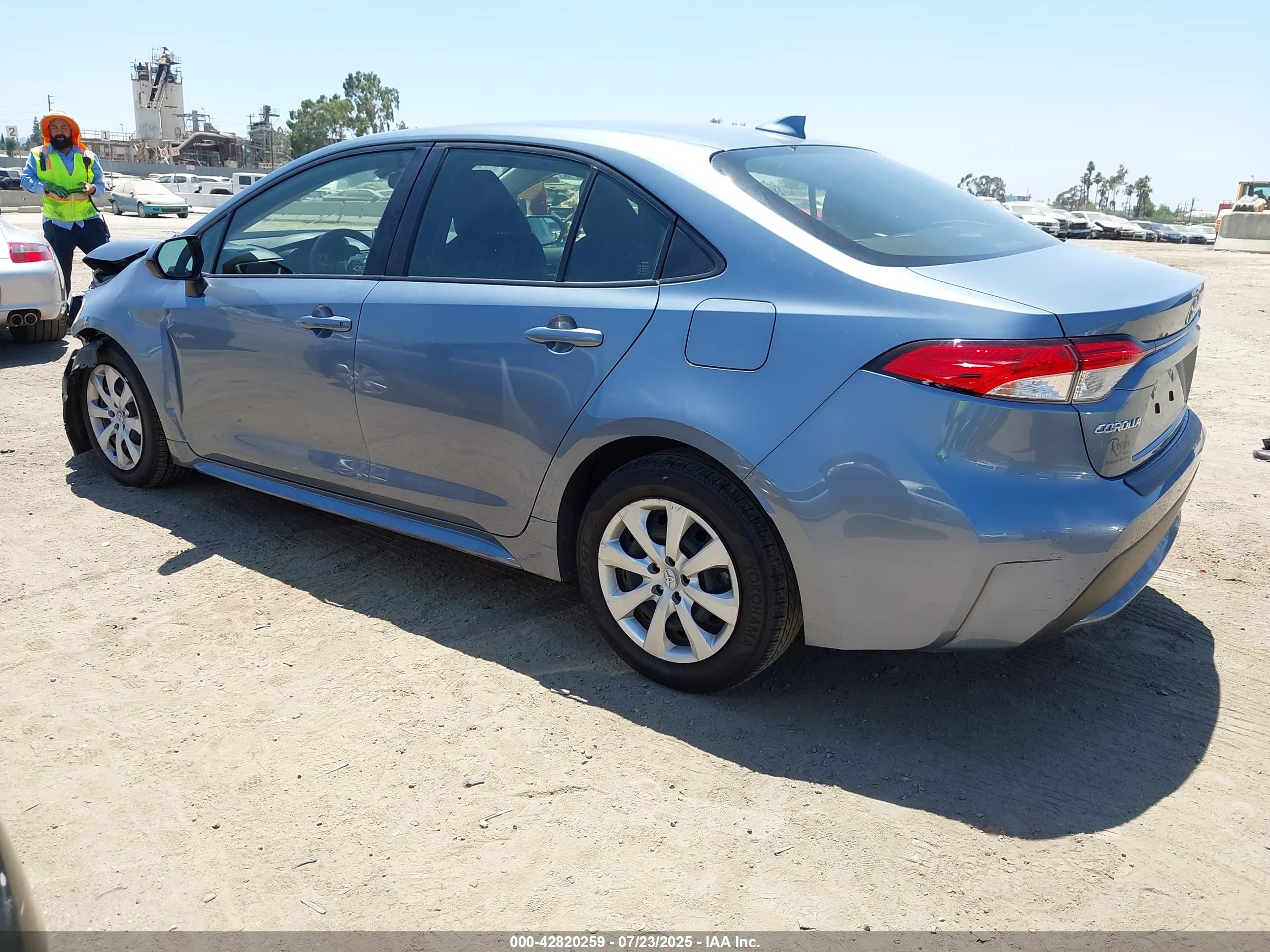 TOYOTA COROLLA image 3