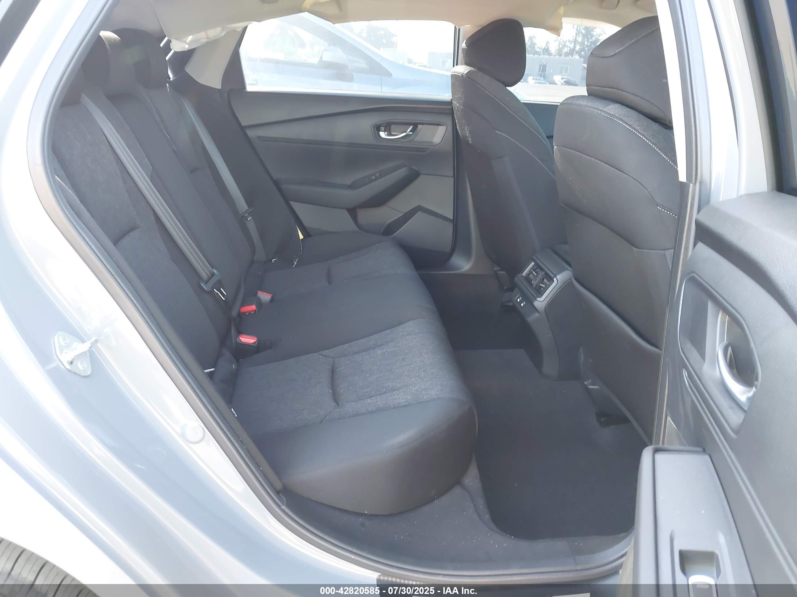 HONDA ACCORD image 8