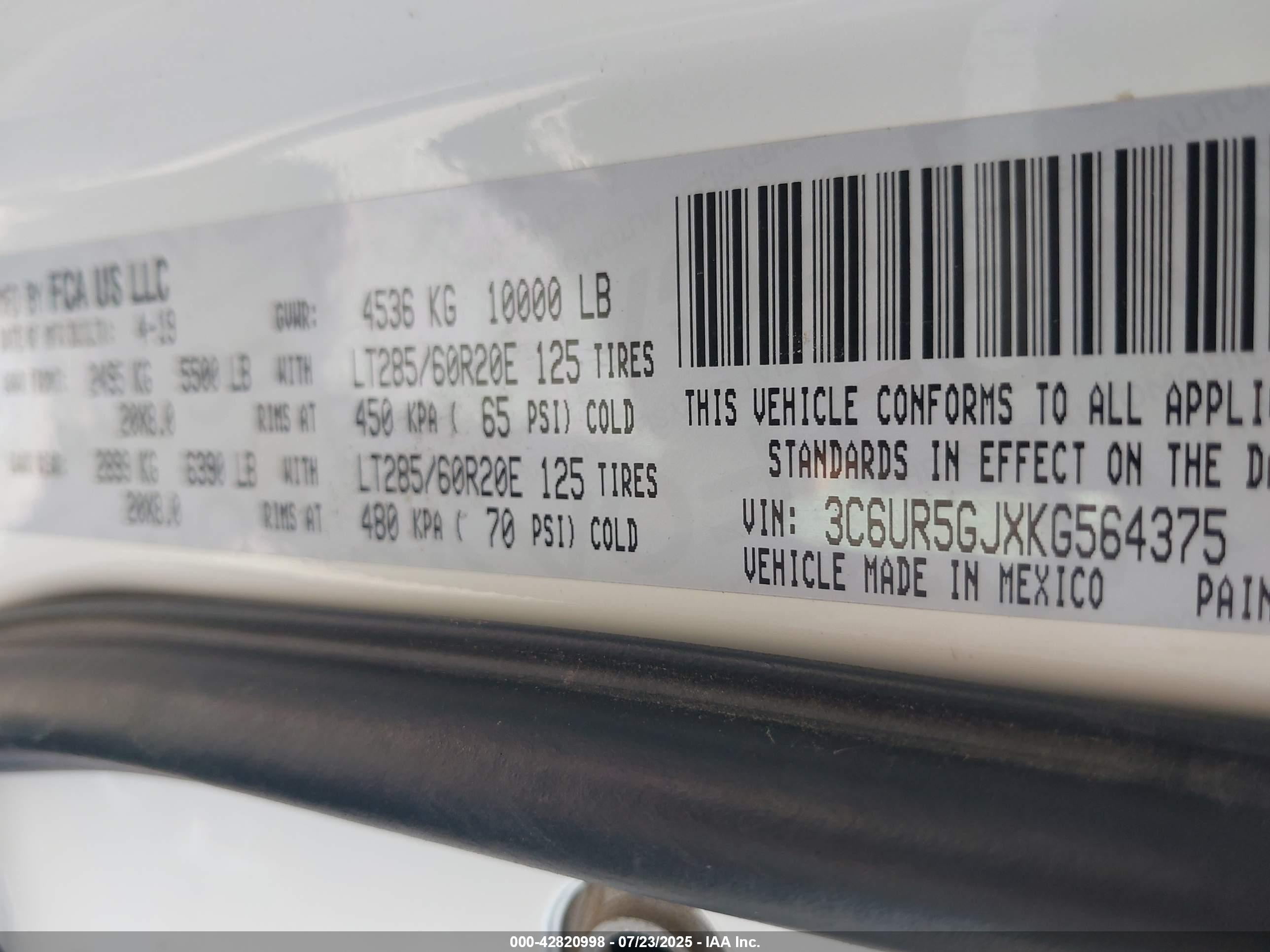 RAM 2500 image 9
