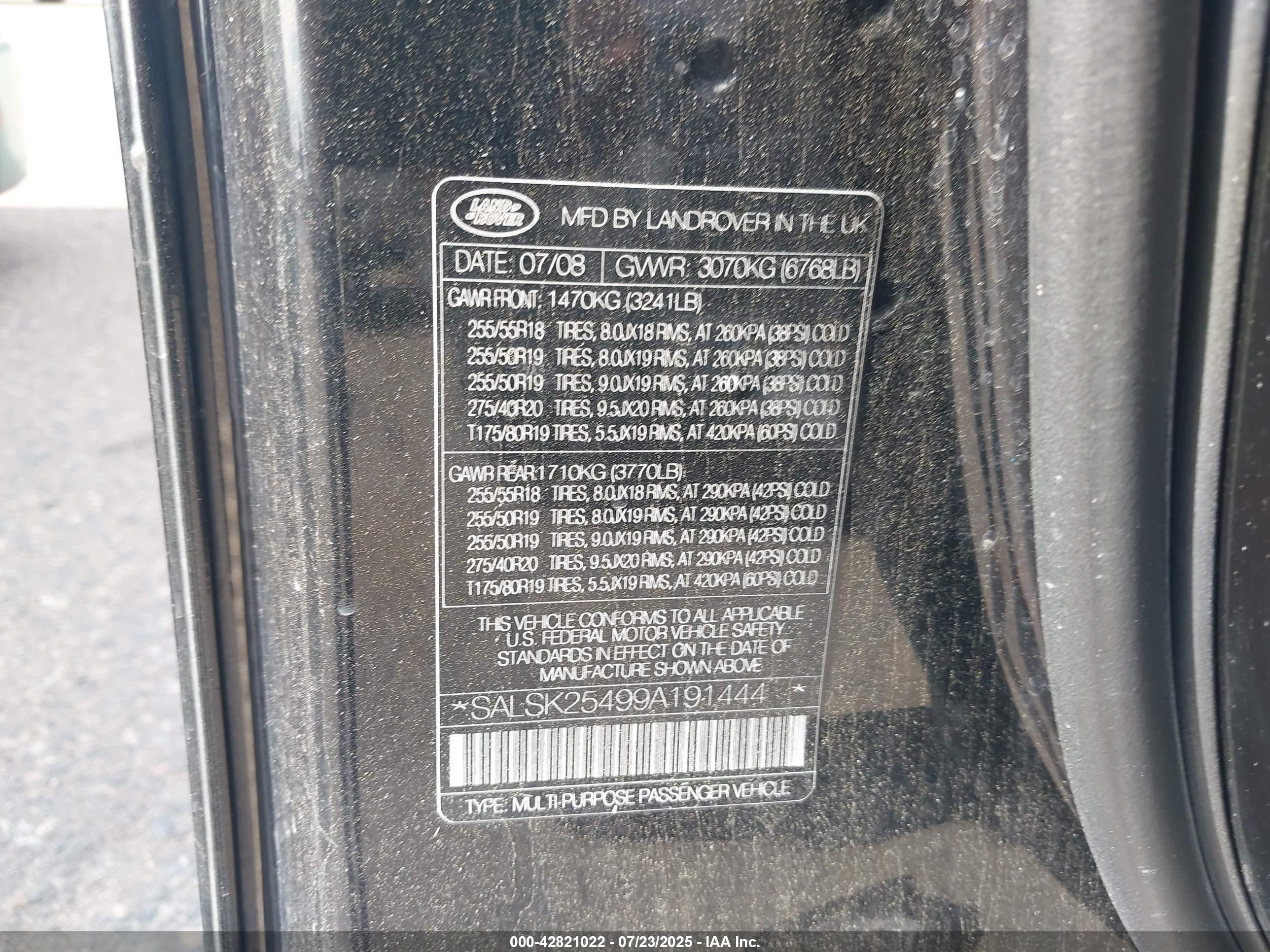 LAND ROVER image 9