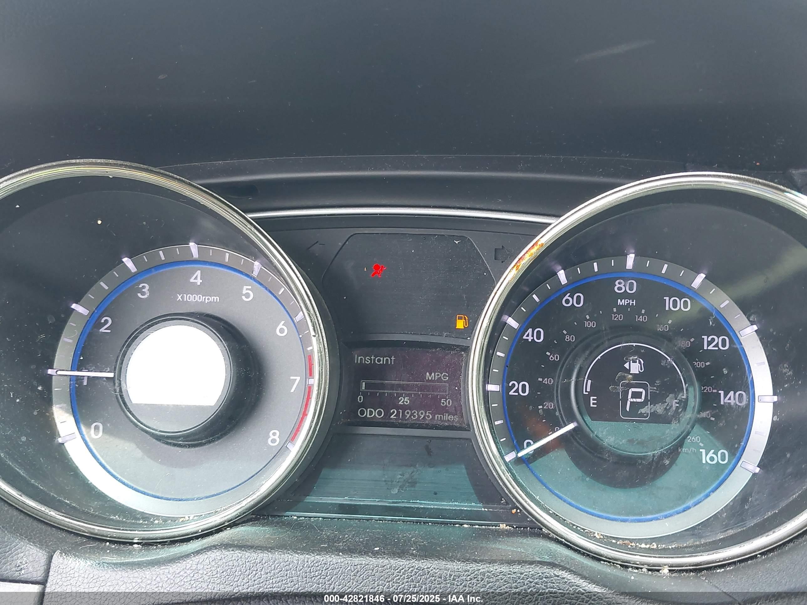HYUNDAI SONATA image 7