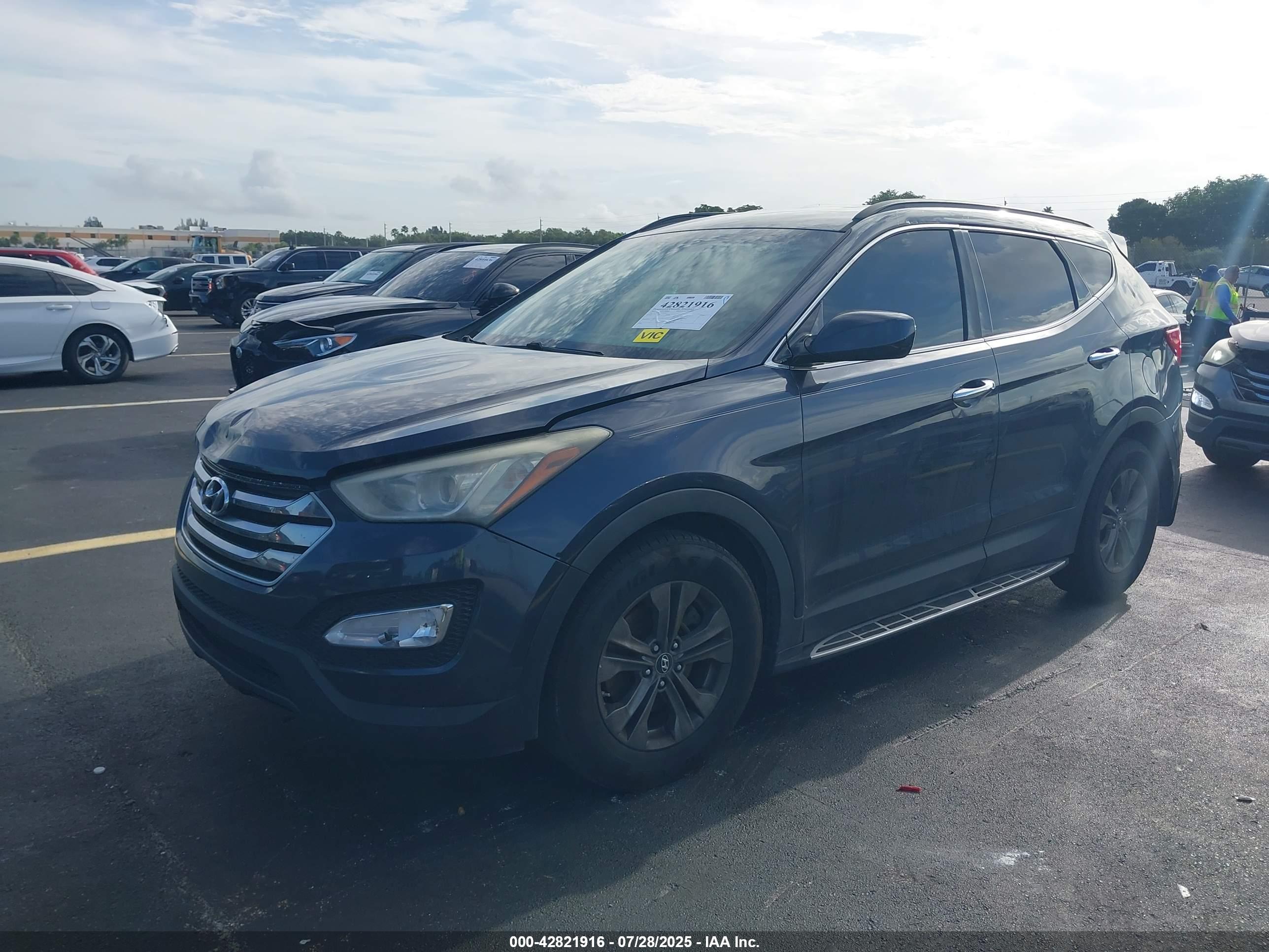 HYUNDAI SANTA image 2