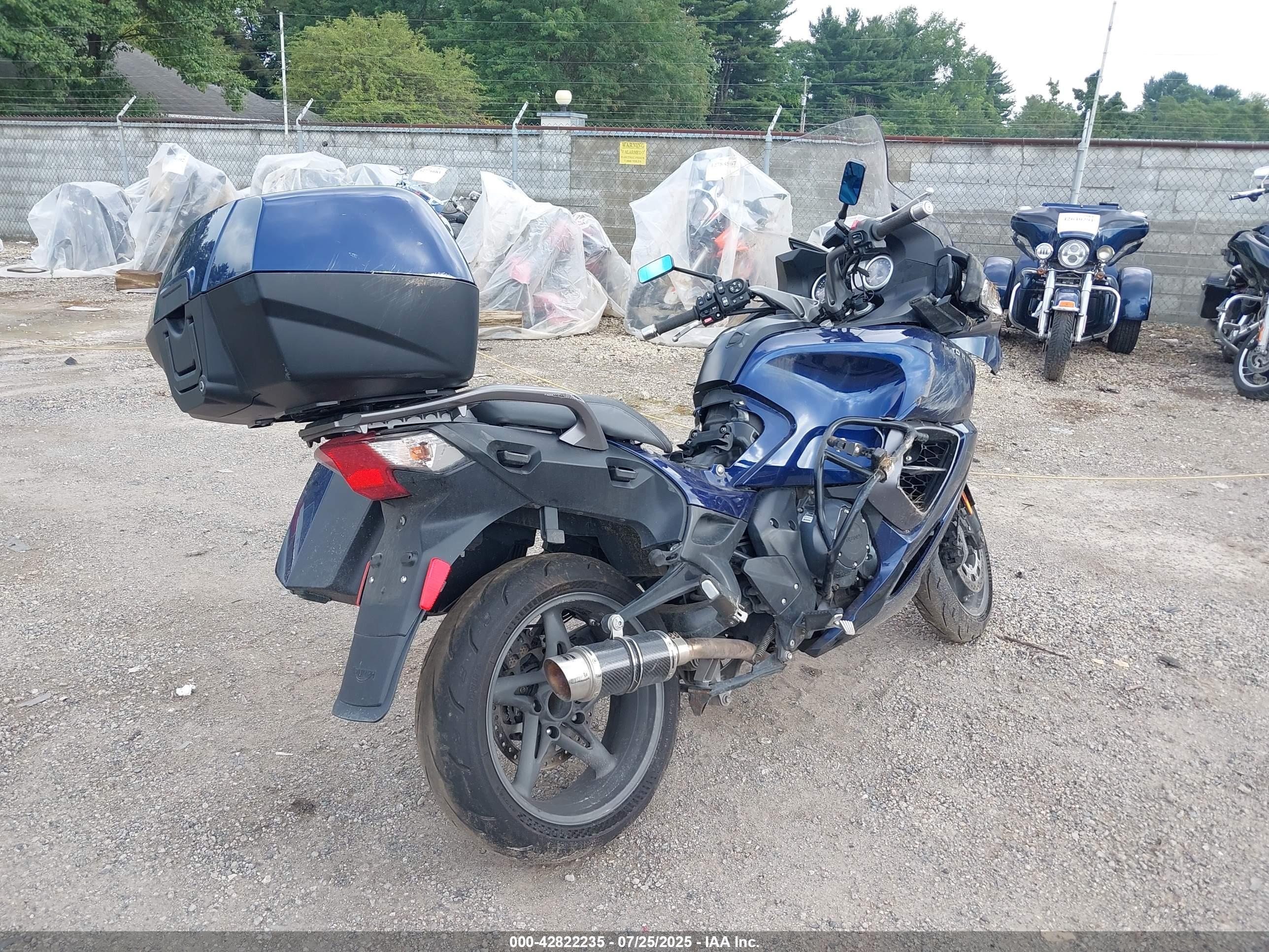 TRIUMPH MOTORCYCLE image 4