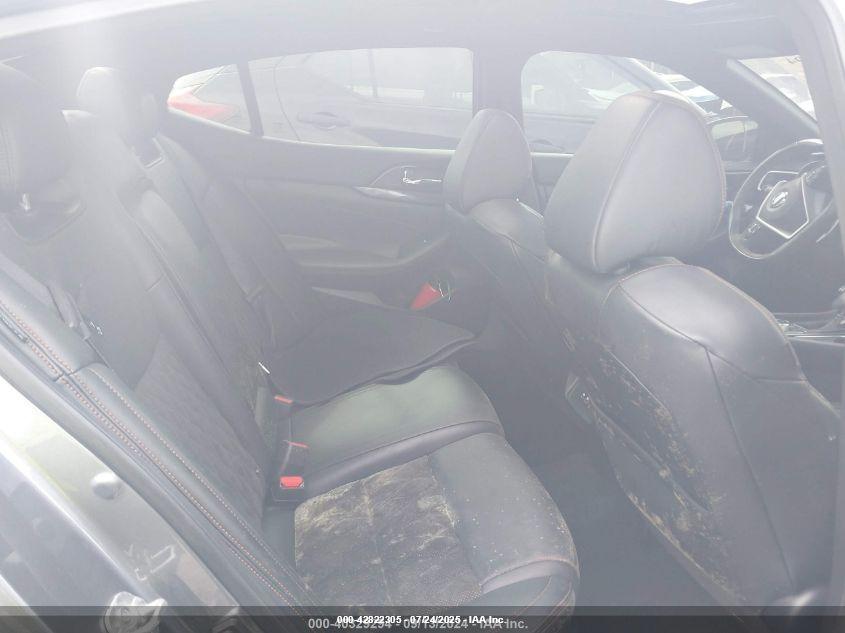 NISSAN MAXIMA image 8