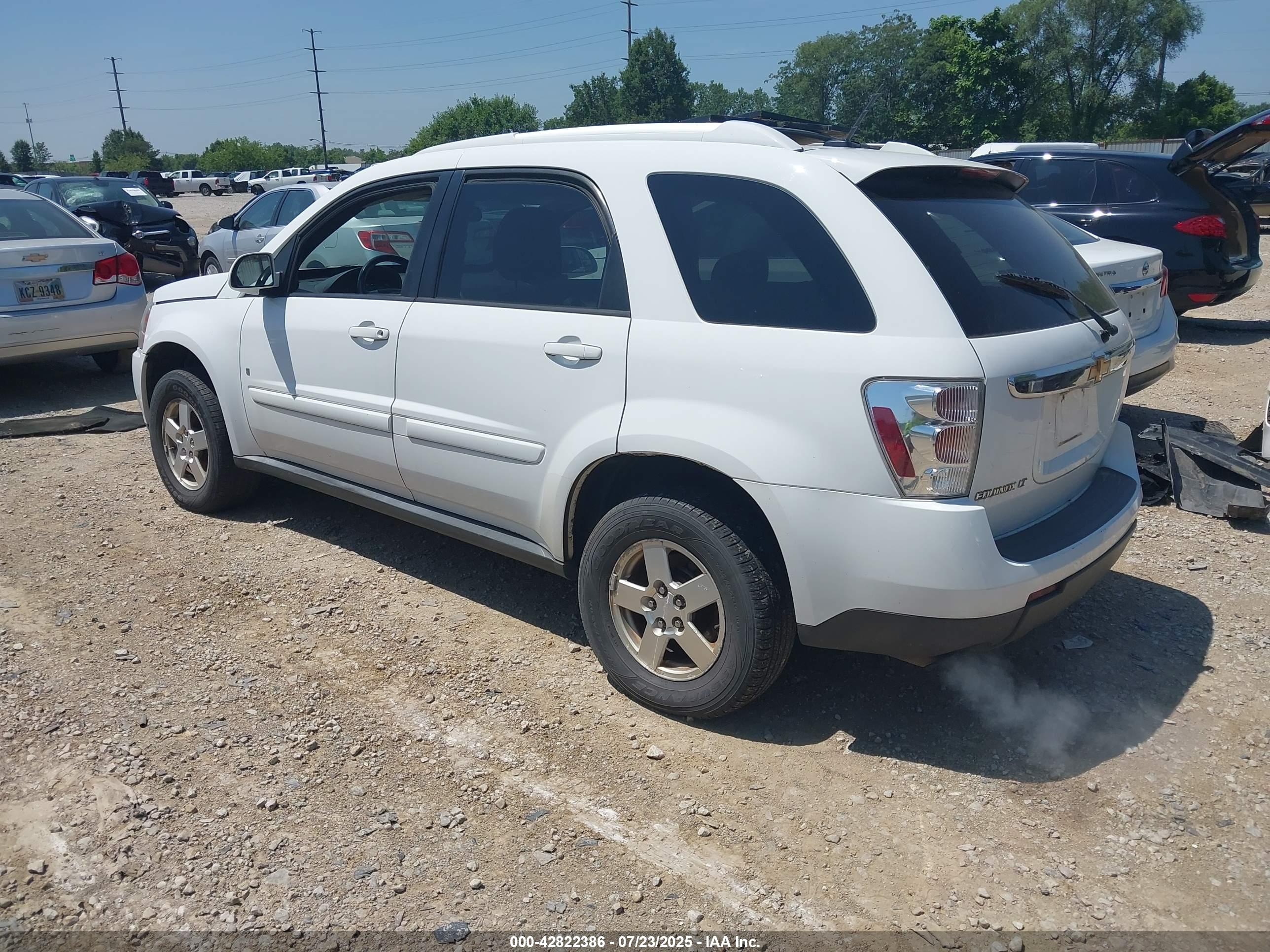 CHEVROLET EQUINOX image 3