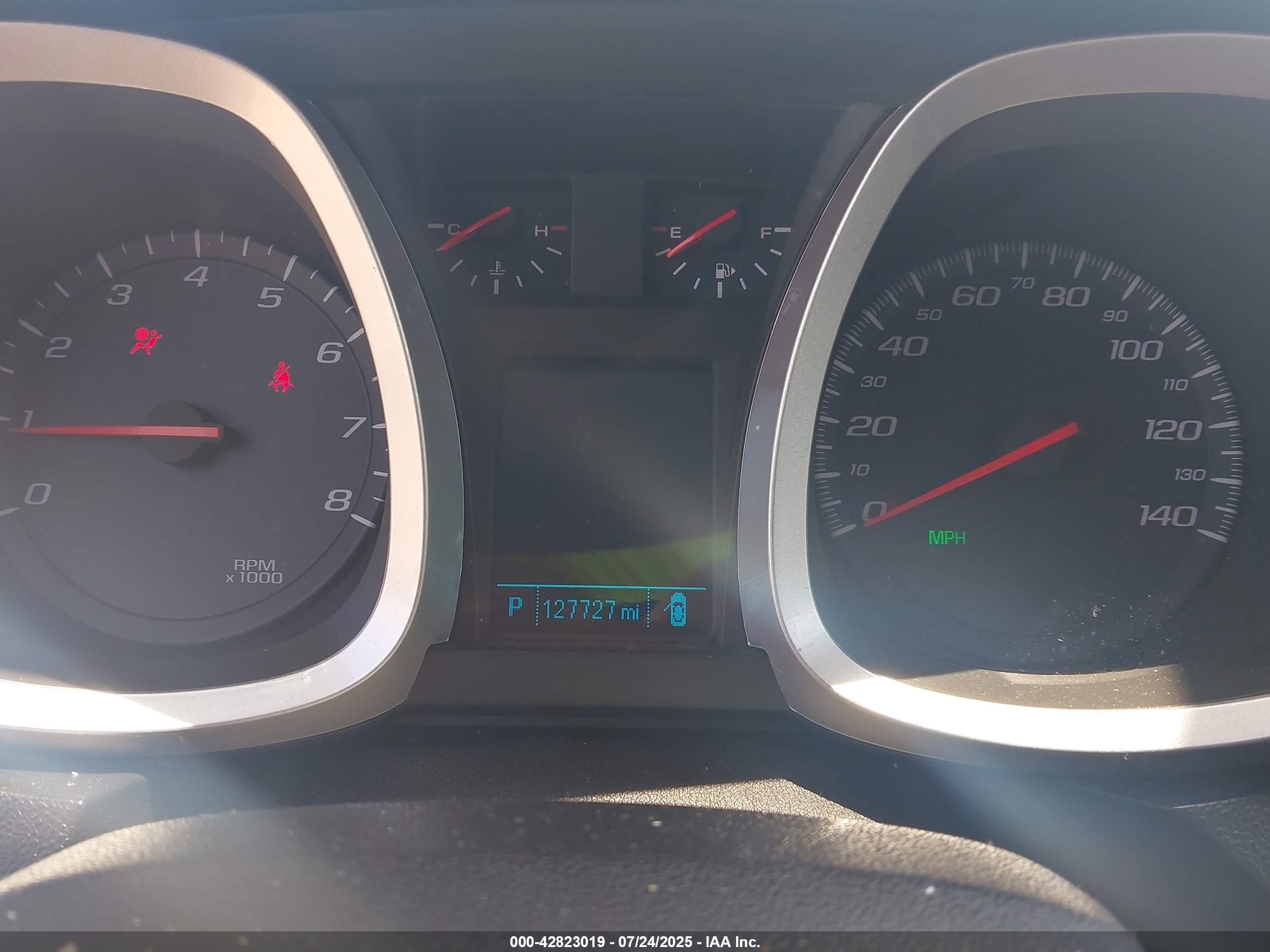 CHEVROLET EQUINOX image 7