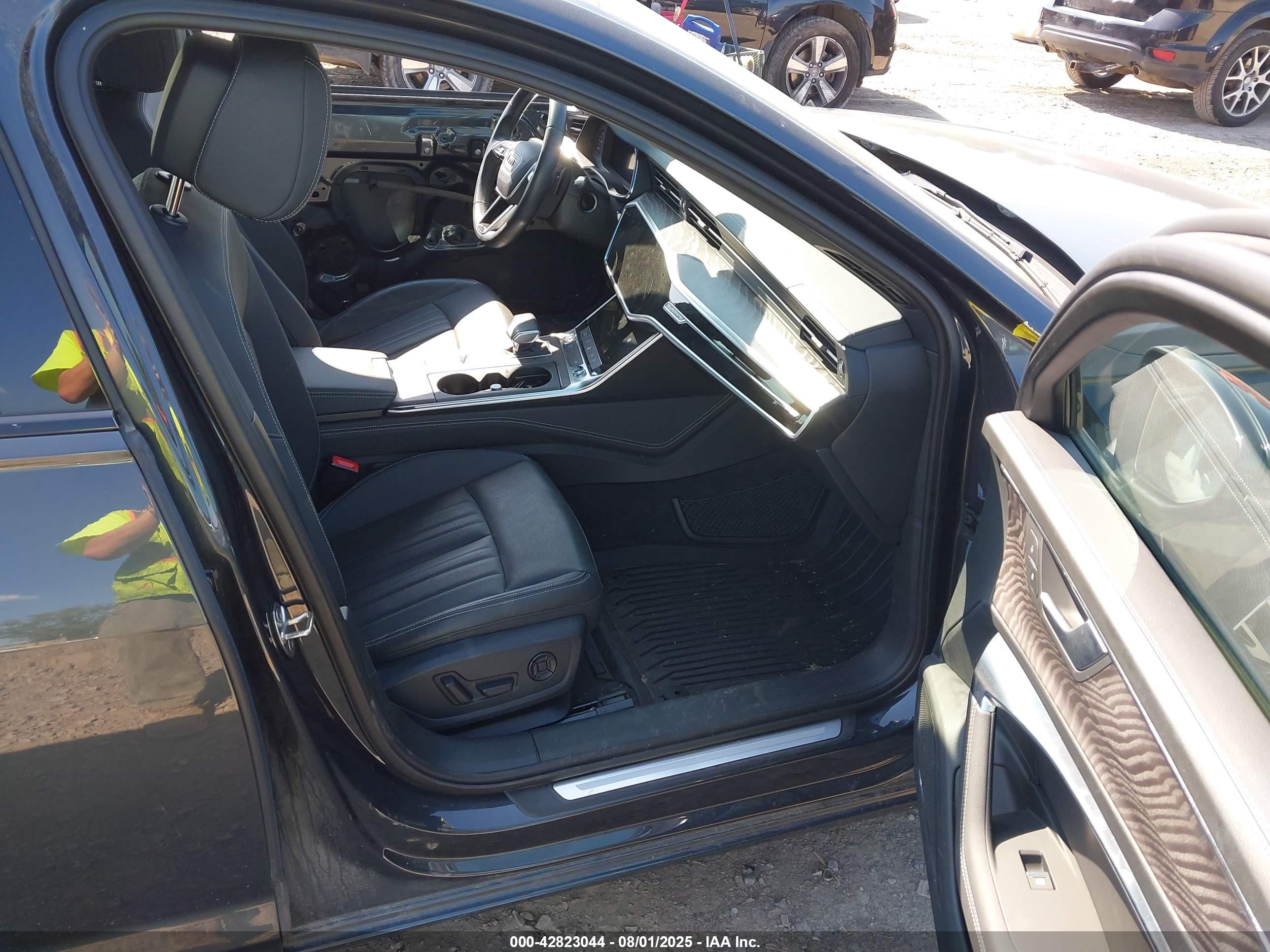 AUDI A6 image 5