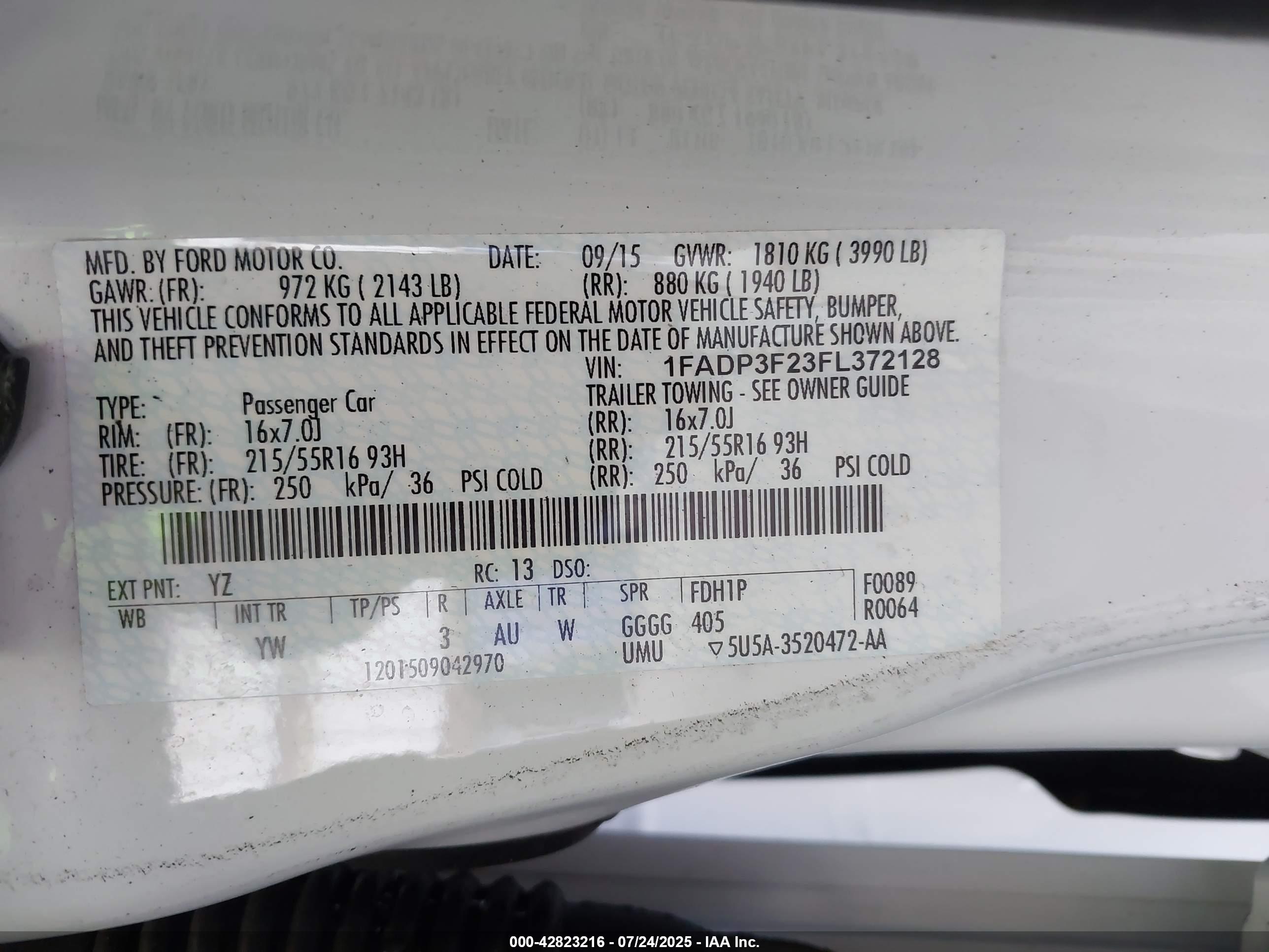 FORD FOCUS image 9