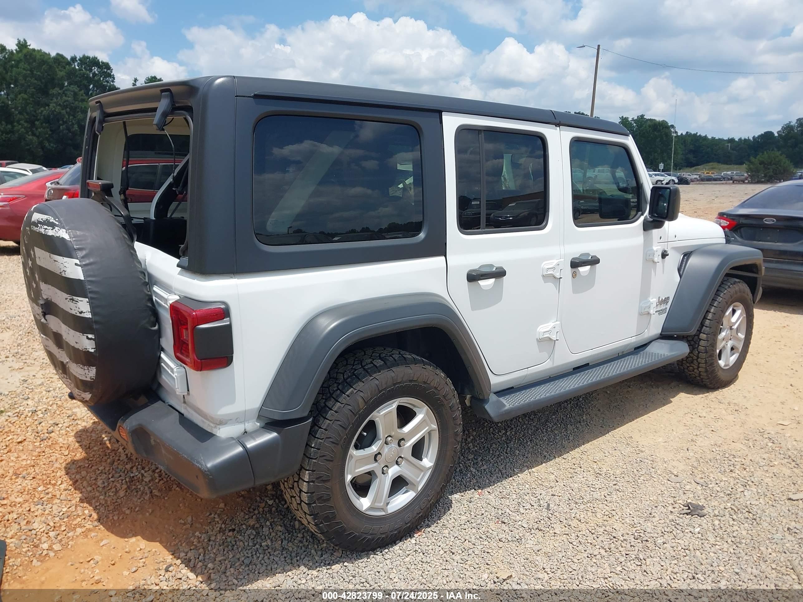JEEP WRANGLER image 4