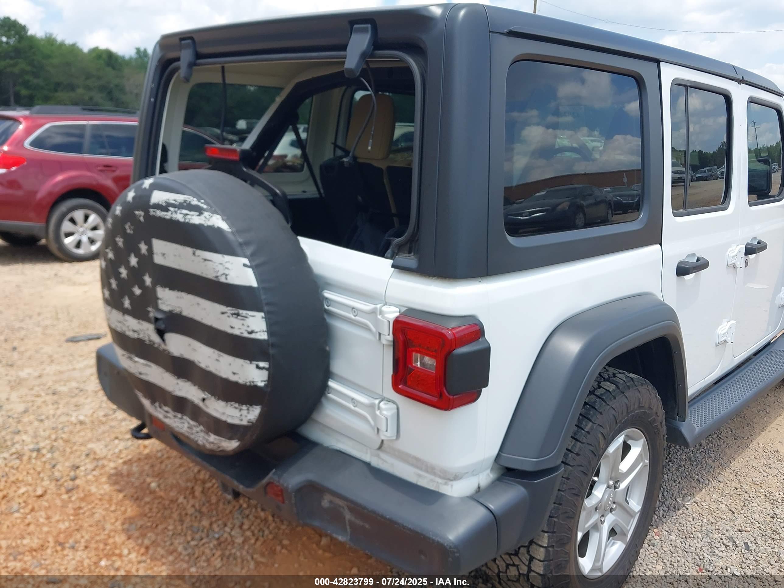 JEEP WRANGLER image 6