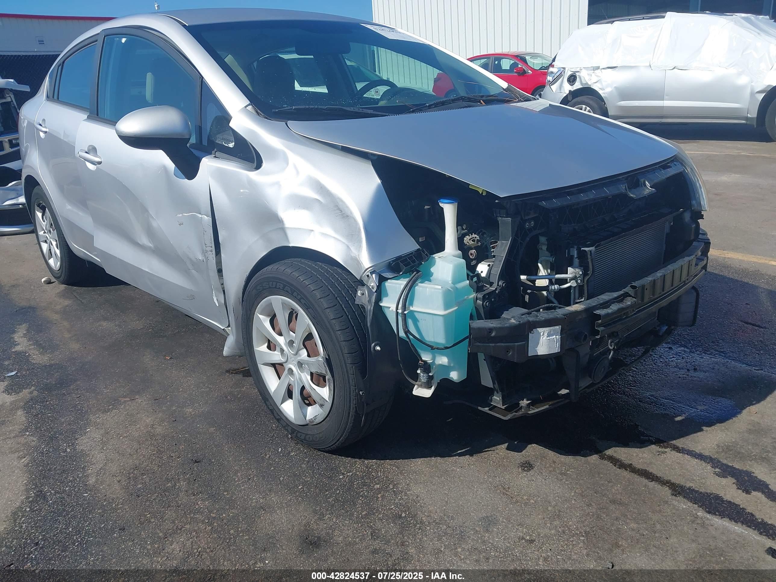 KIA RIO image 6