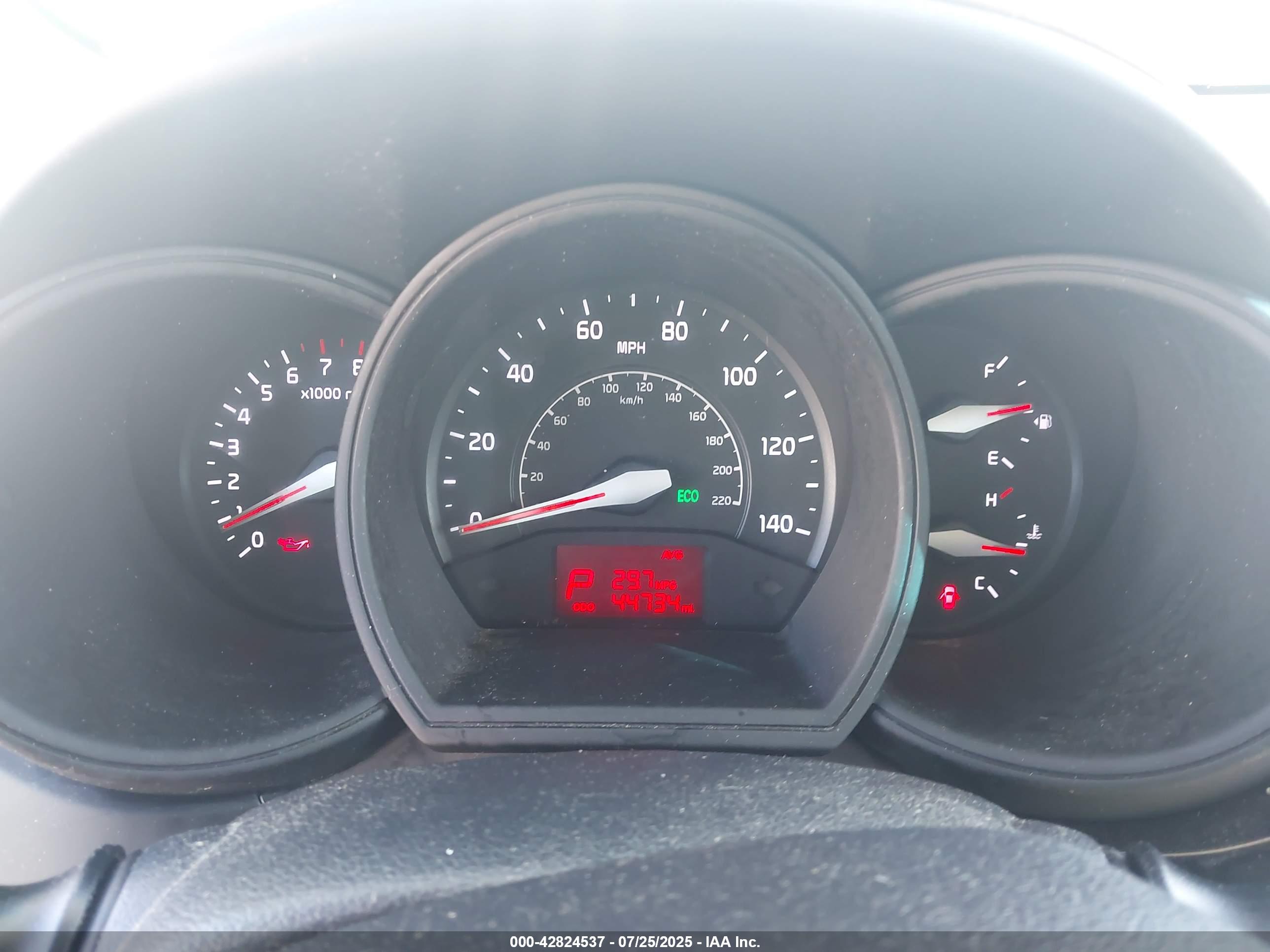 KIA RIO image 7
