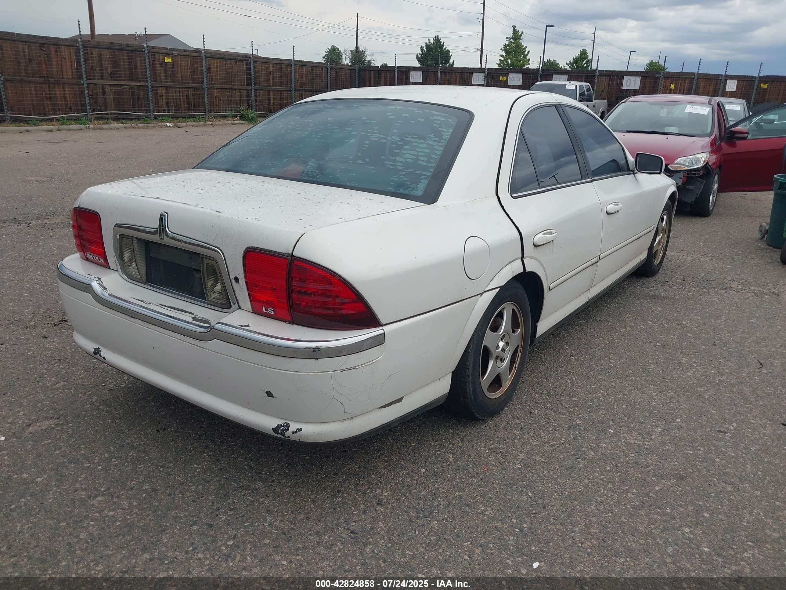 LINCOLN LS image 4