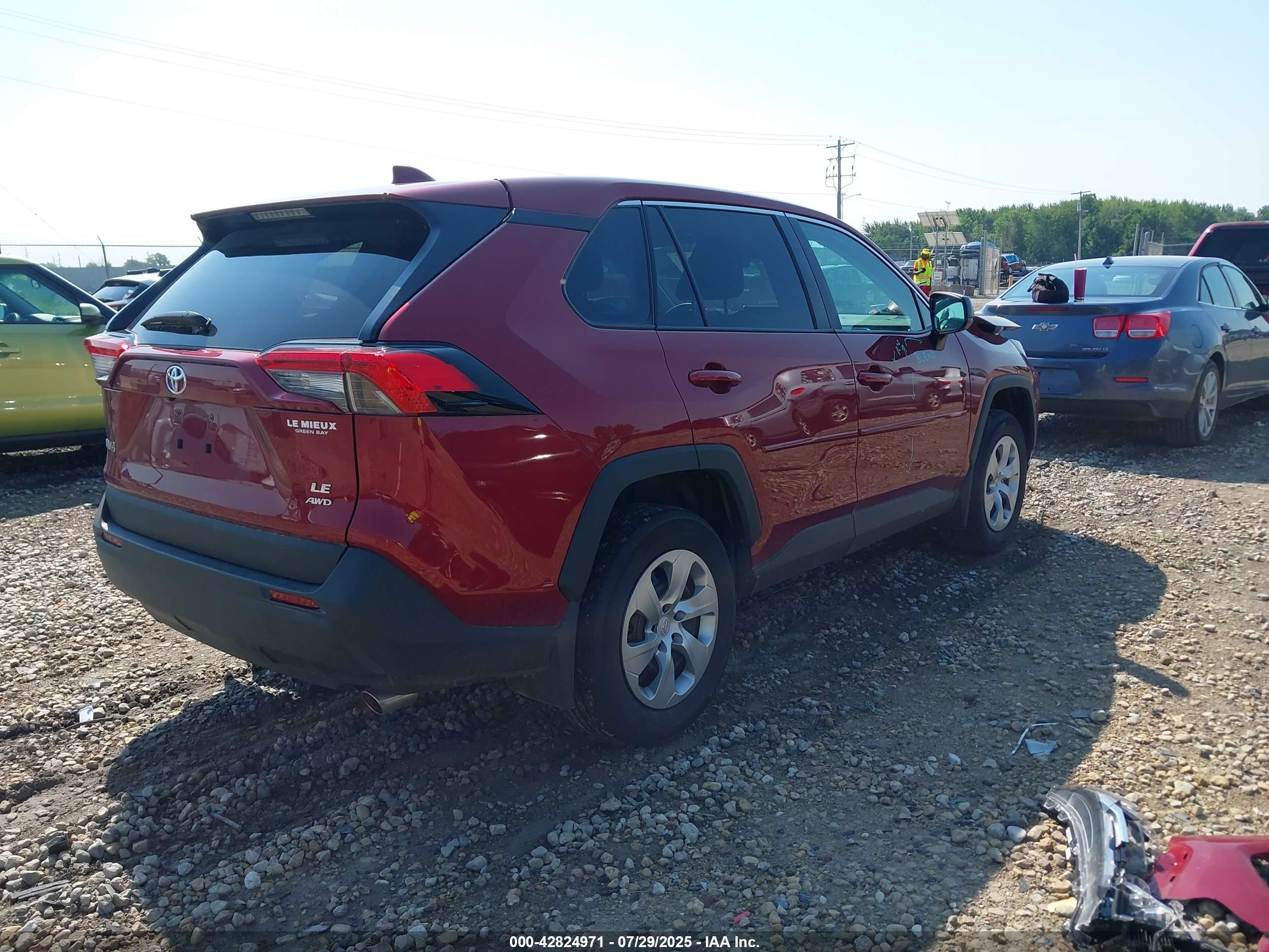 TOYOTA RAV4 image 4