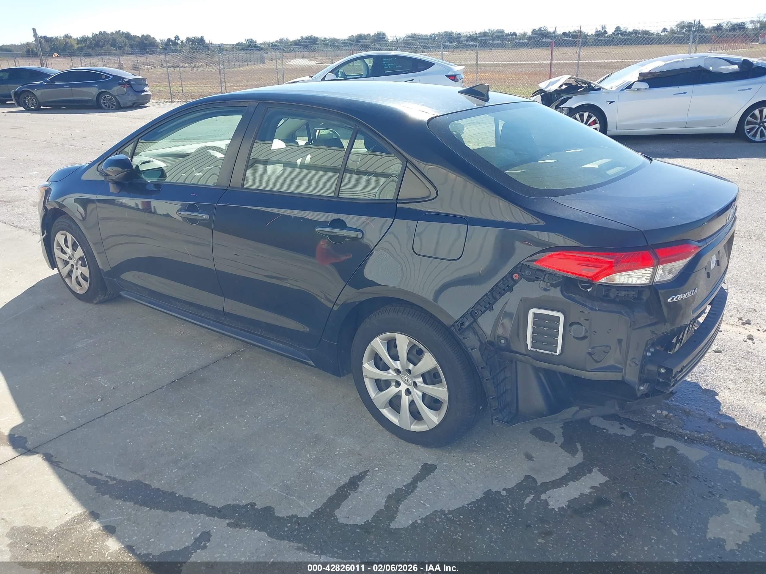 TOYOTA COROLLA image 3