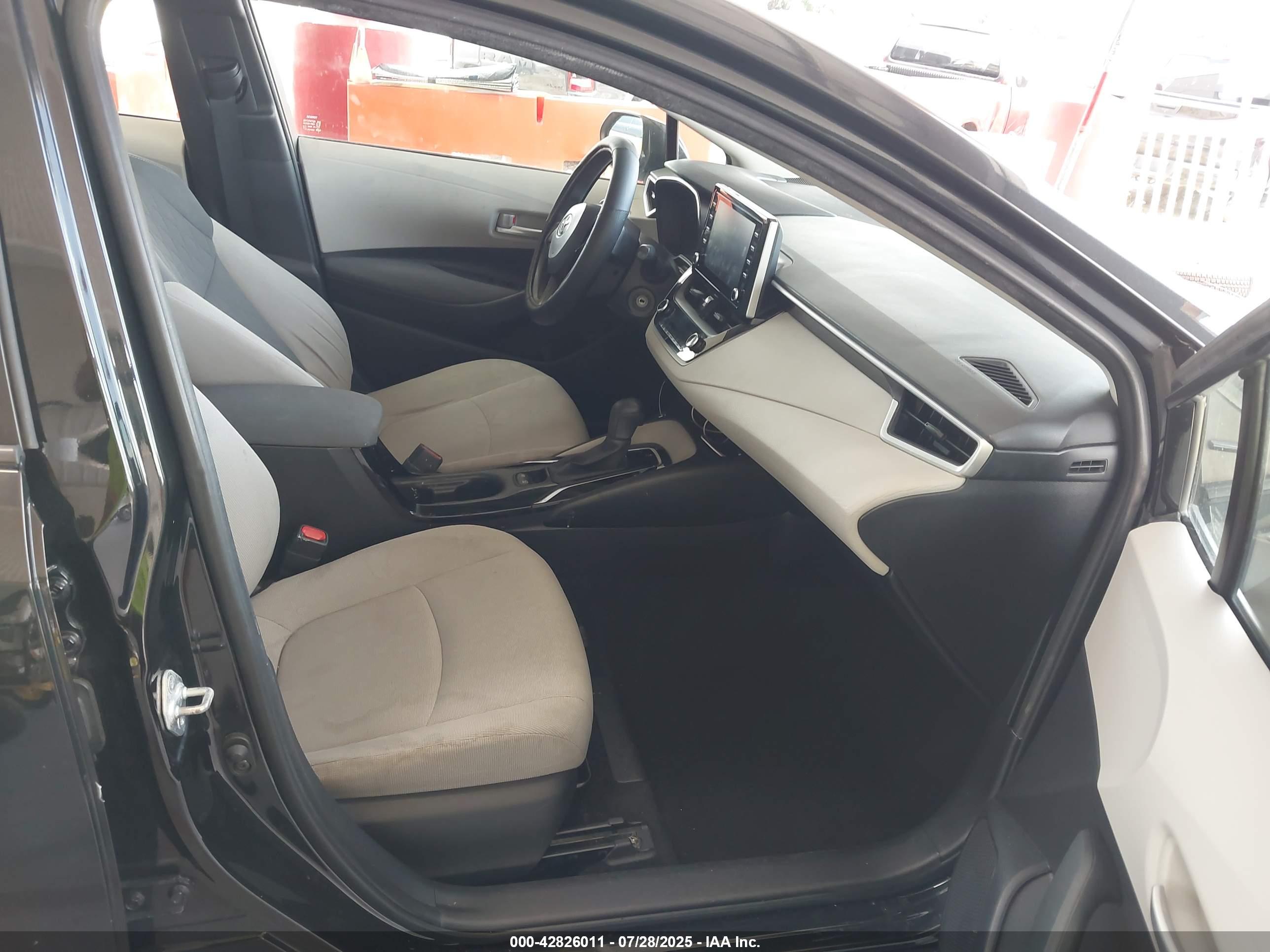 TOYOTA COROLLA image 5
