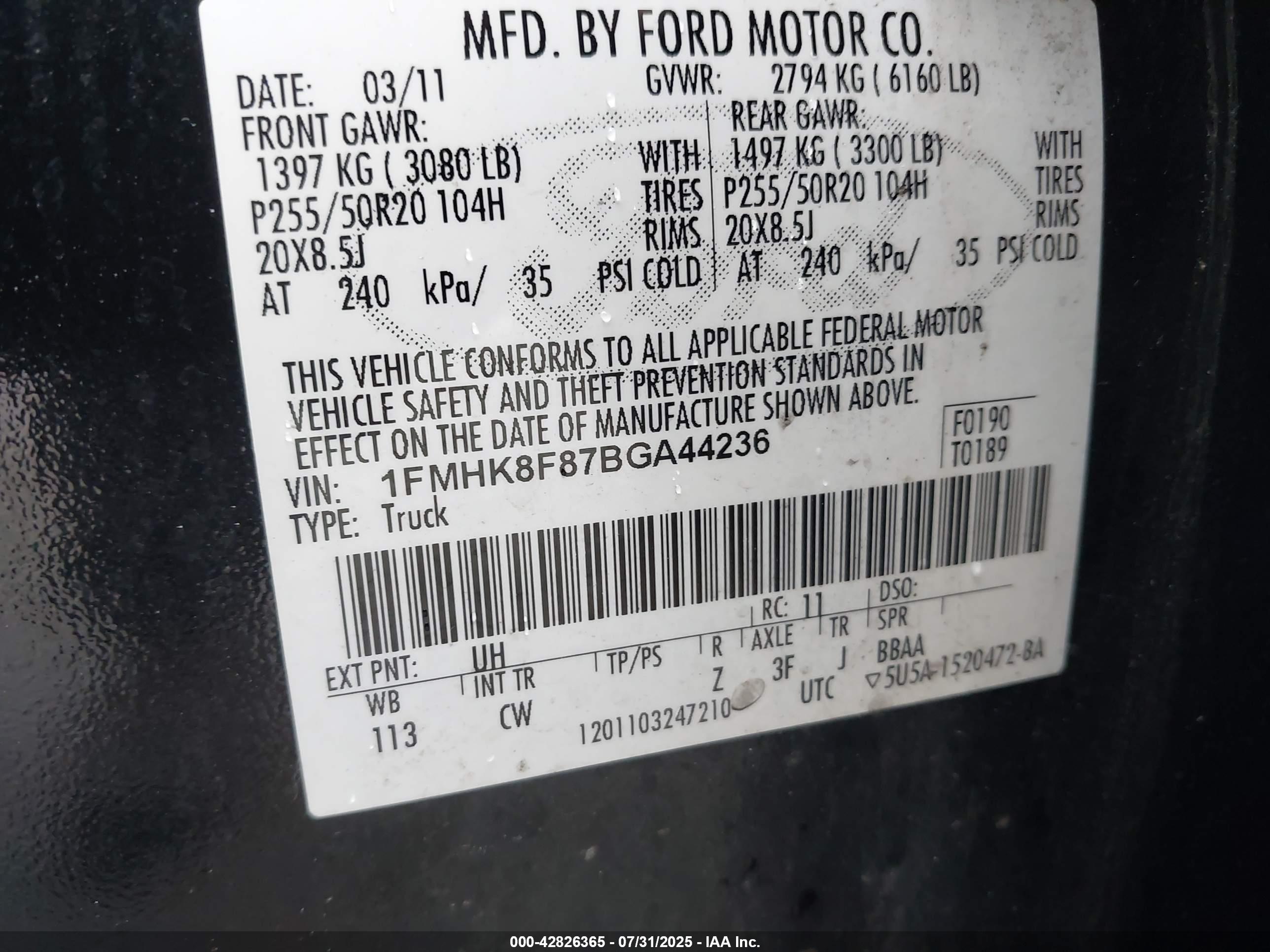 FORD EXPLORER image 9