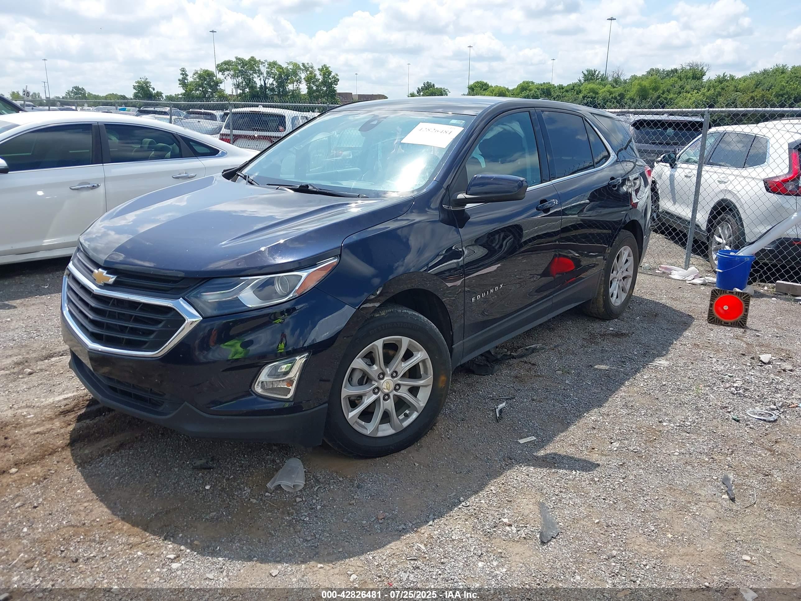 CHEVROLET EQUINOX image 2