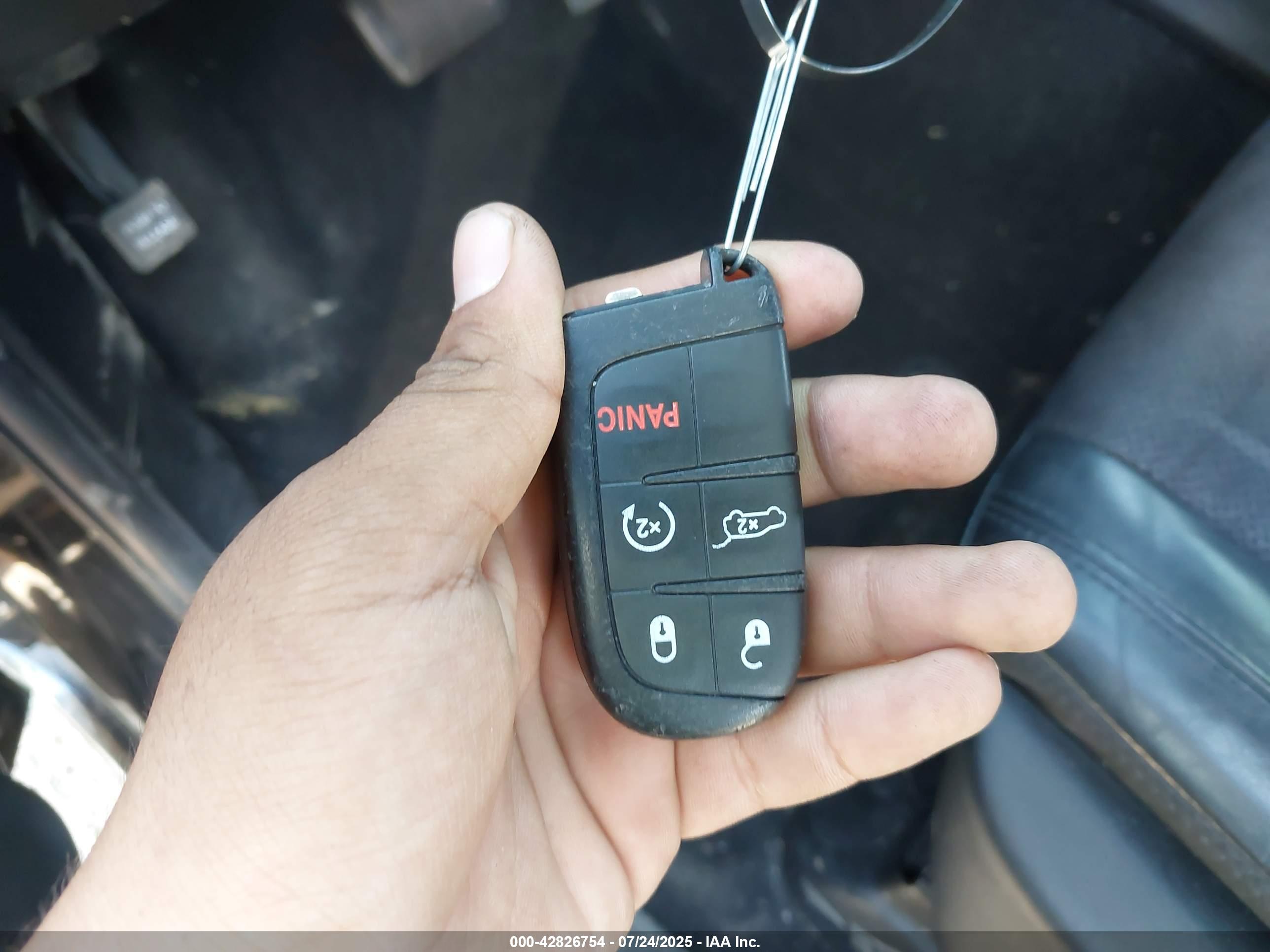 JEEP GRAND image 11