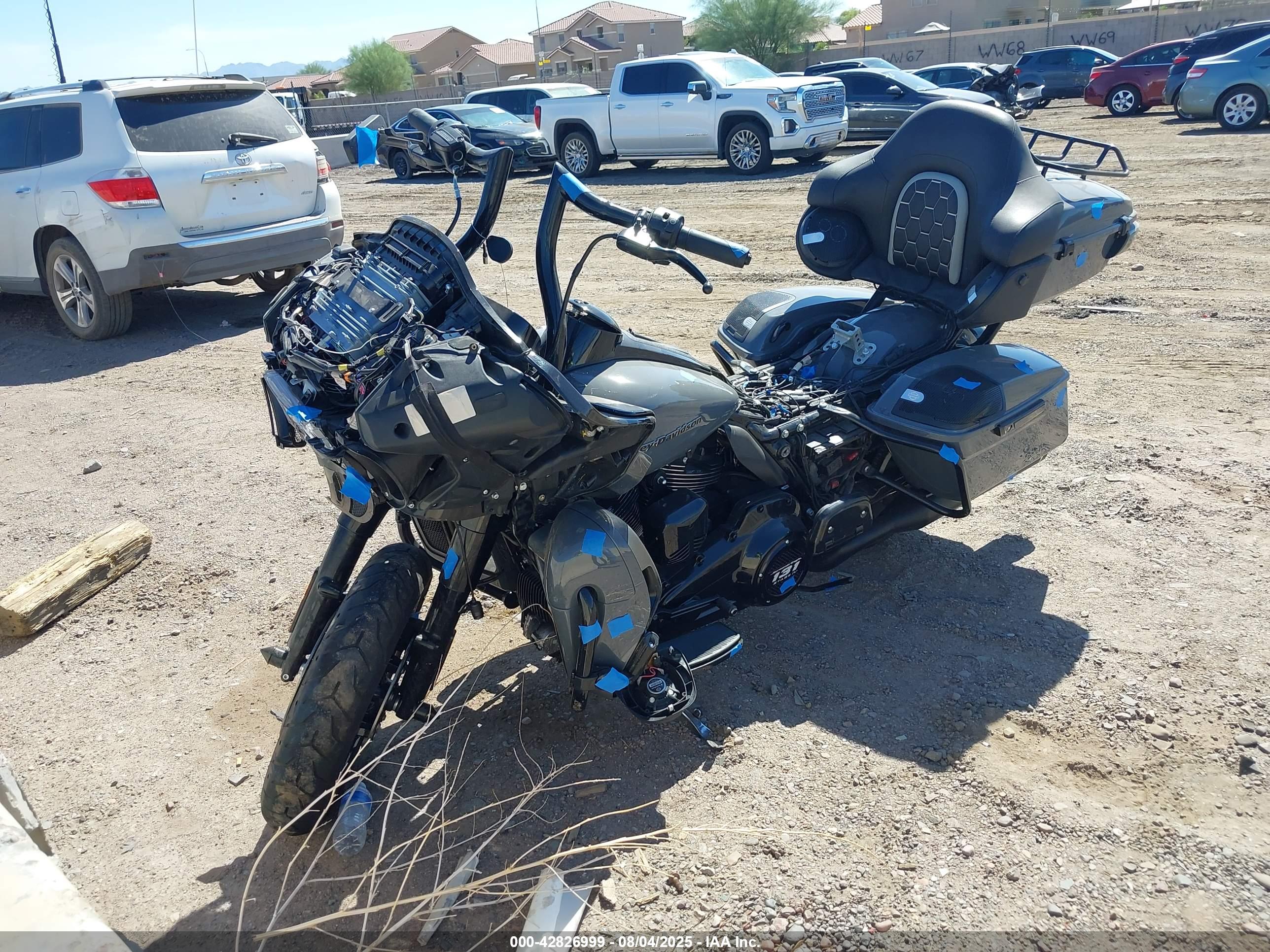 HARLEY-DAVIDSON FLTRK image 2