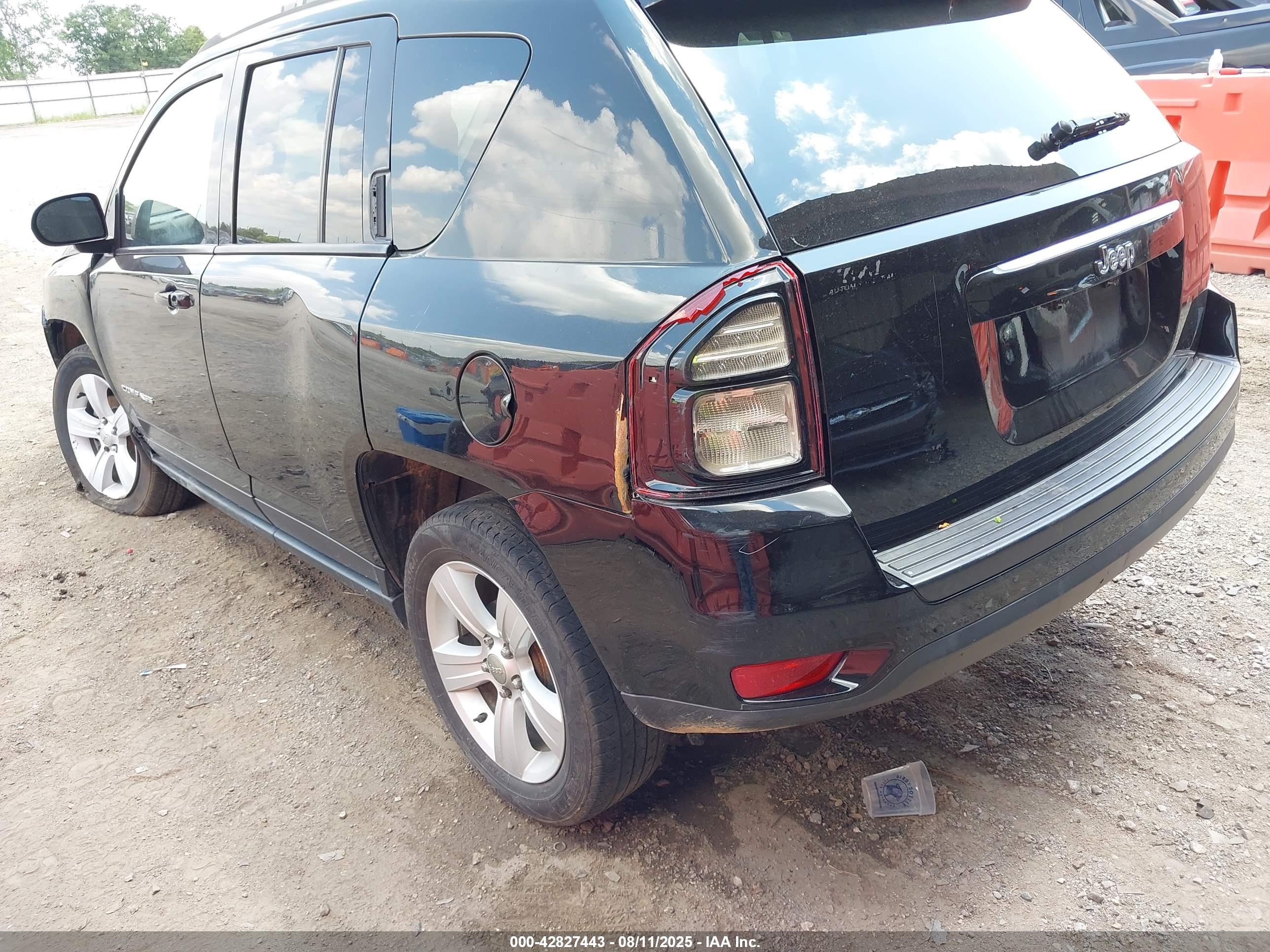 JEEP COMPASS image 3