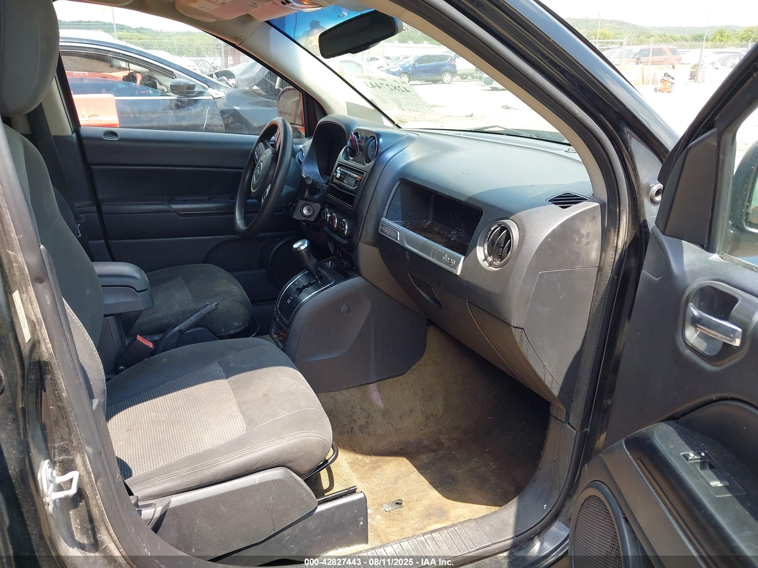 JEEP COMPASS image 5